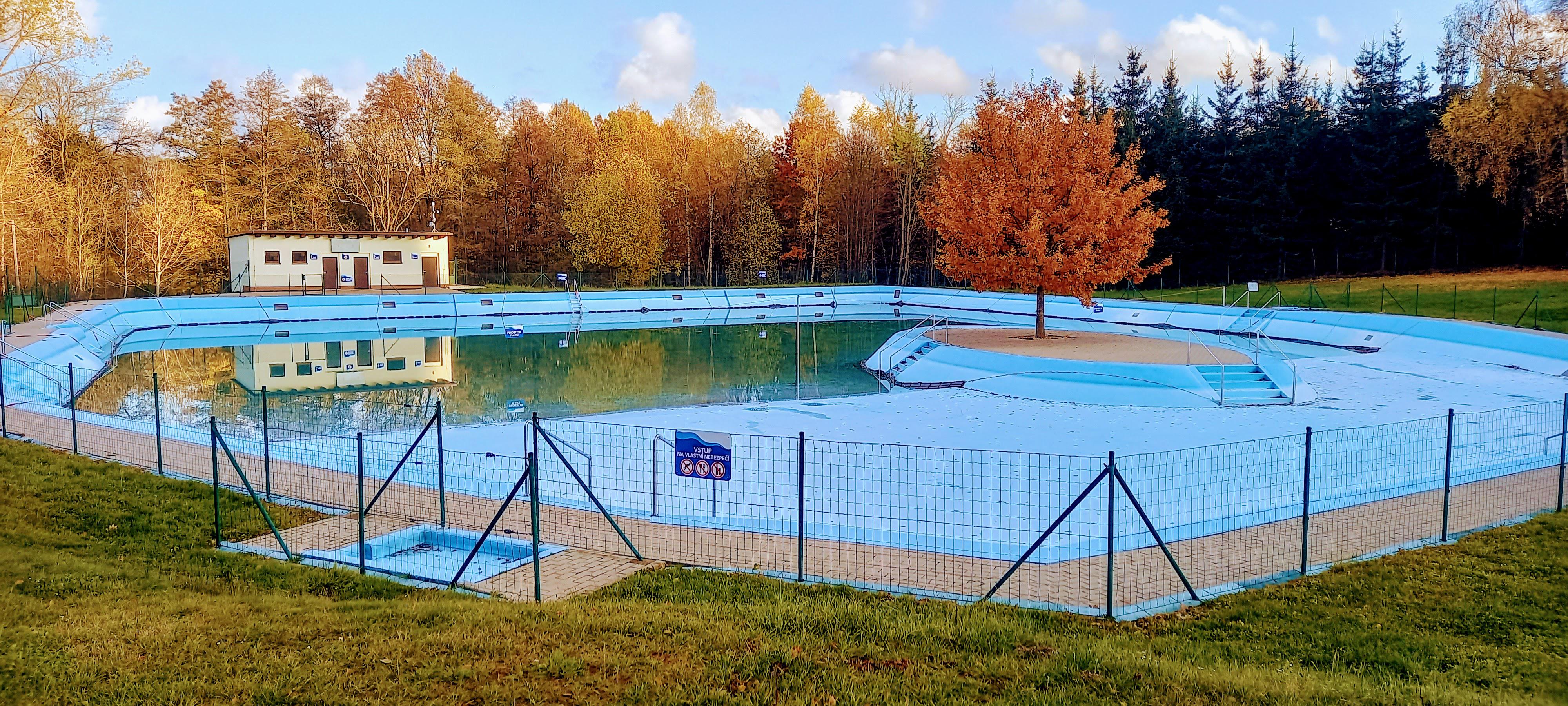 Městské koupaliště Lomnice nad Popelkou foto 6