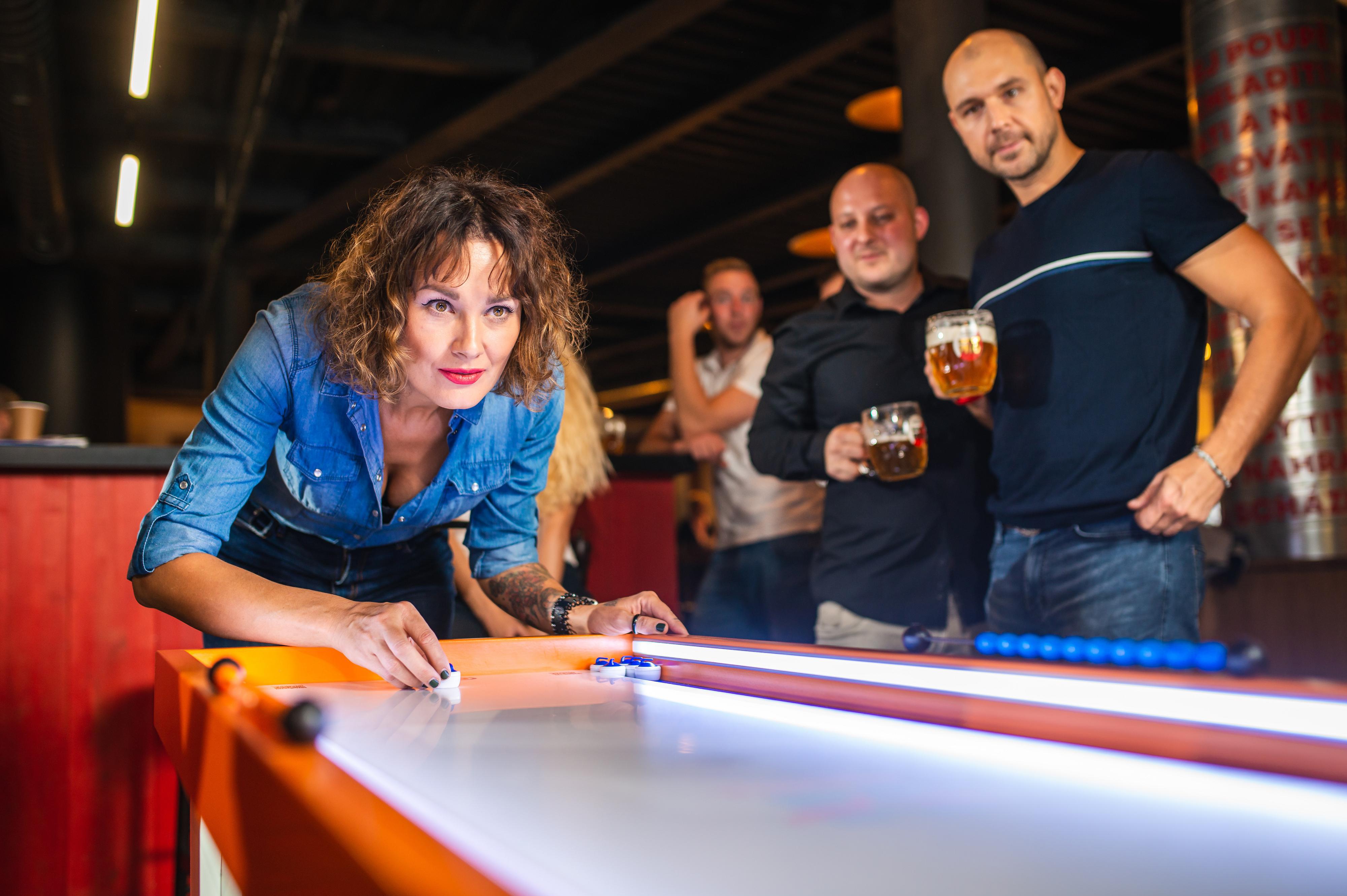 STOLNÍ CURLING s.r.o.