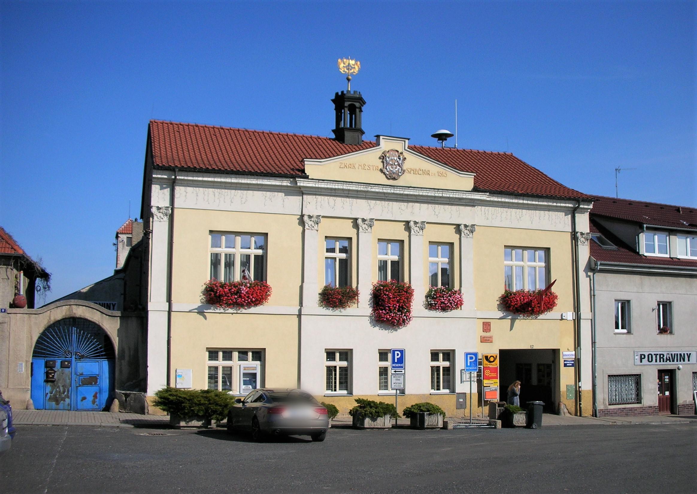 Smečno - městský úřad foto 2