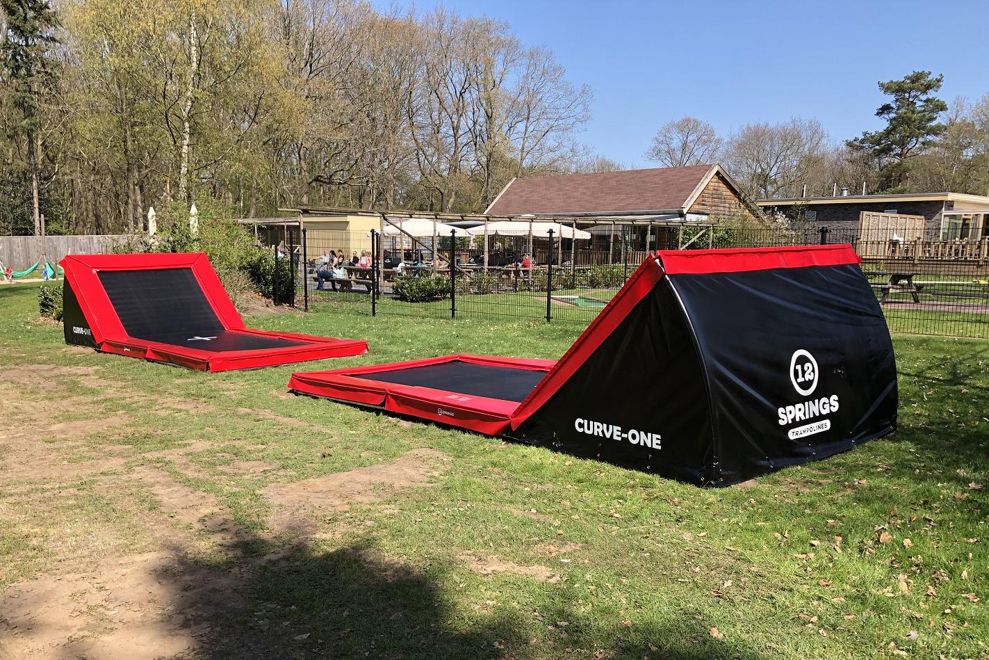 Trampolína Curve One