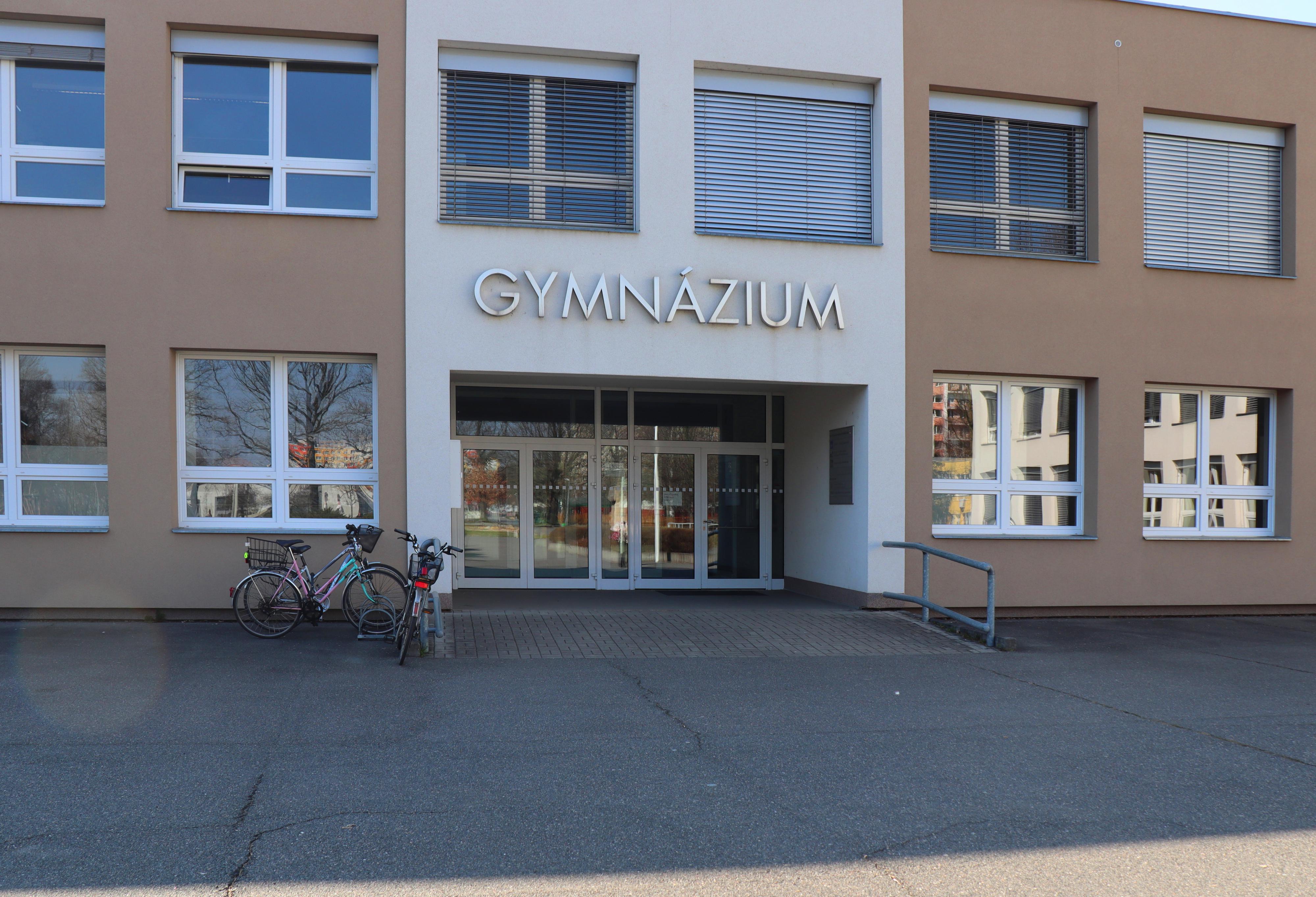 Gymnázium Pardubice, Mozartova foto 6