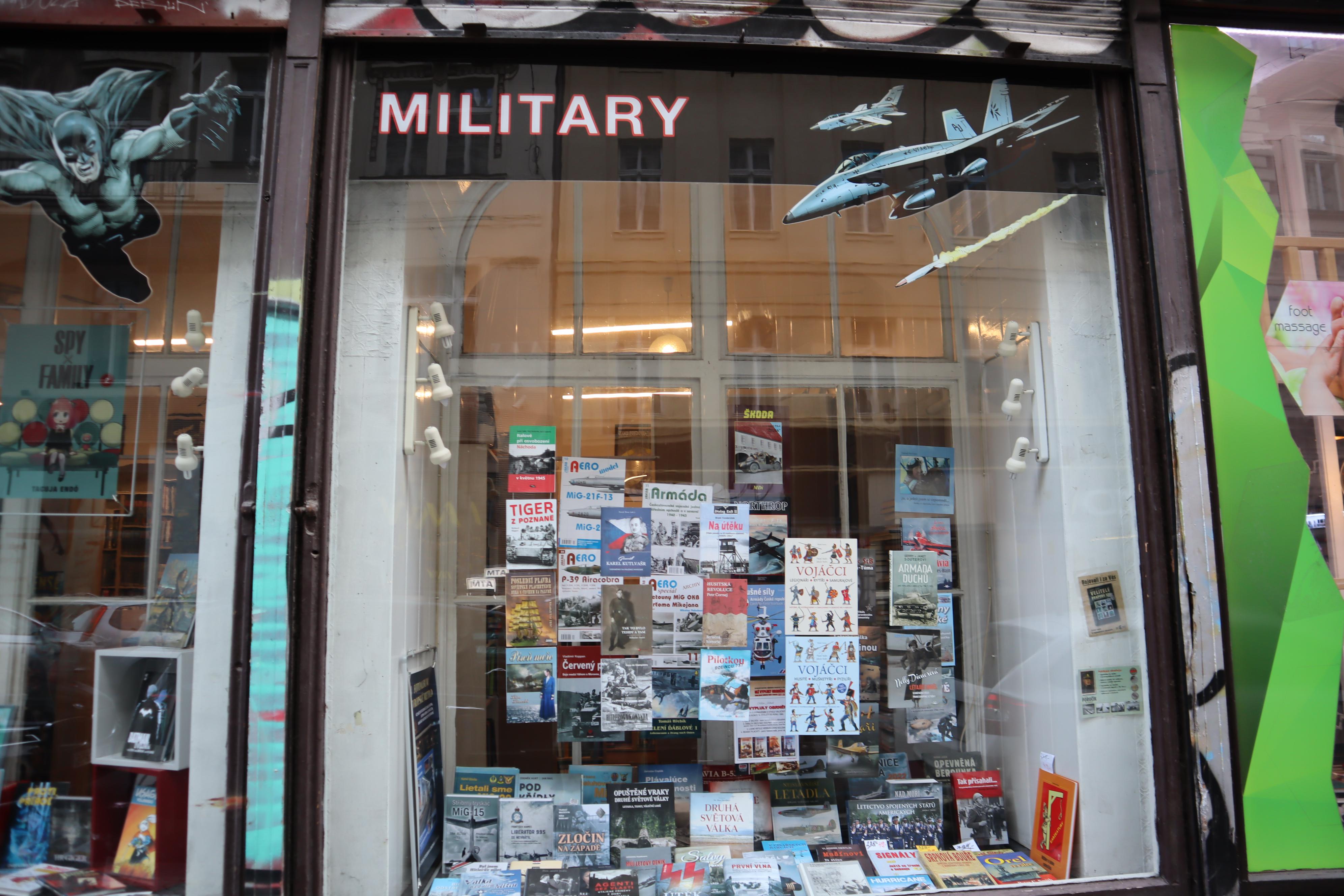 Knihkupectví Krakatit foto 4