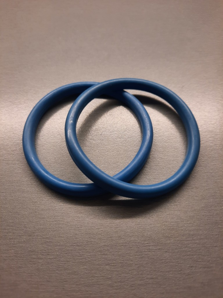 Tomáš Karlík - prodej a výroba těsnění, opravy hydraulických válců foto 6