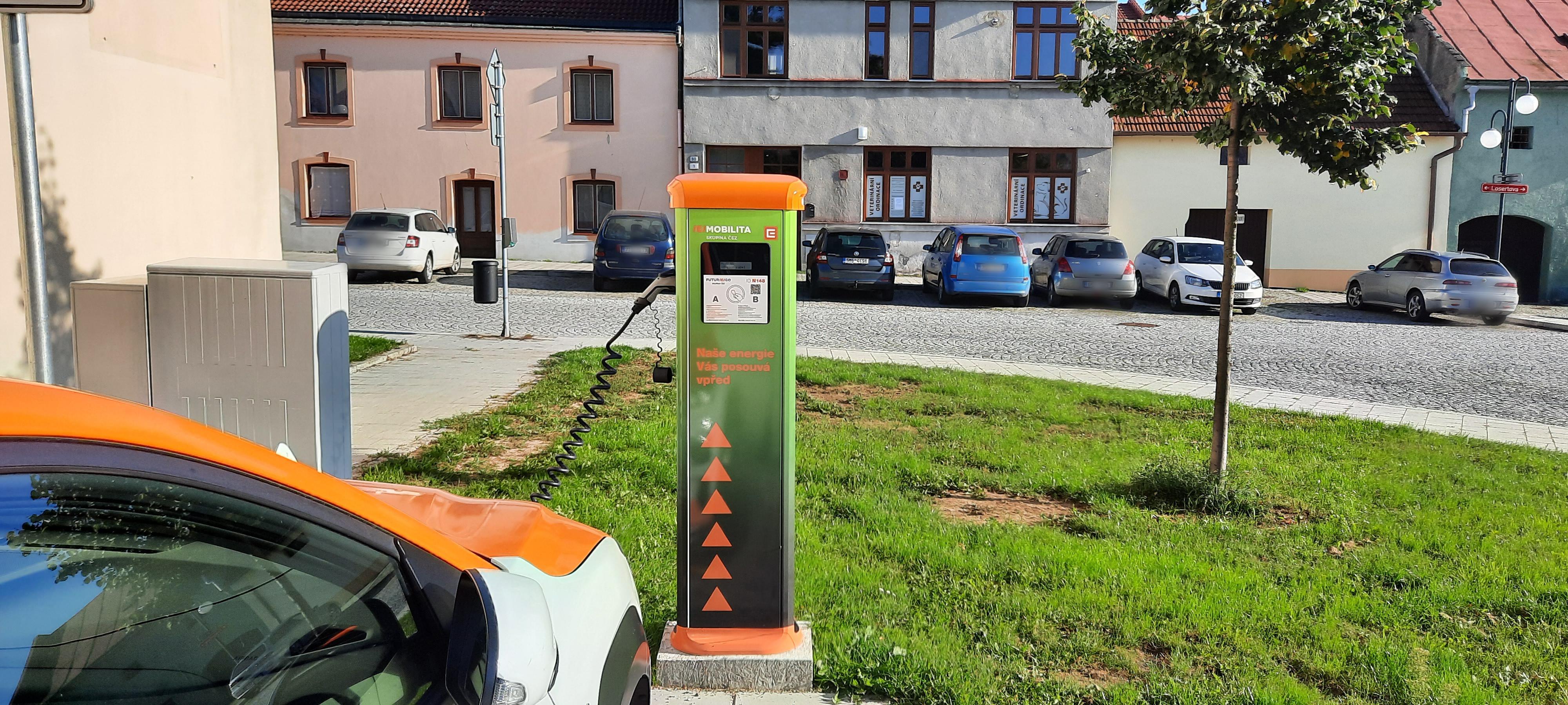 Nabíjecí stanice ČEZ