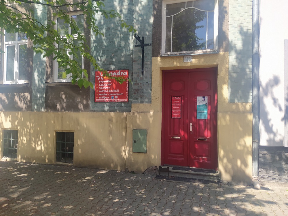 Salón Sandra - Monika Pečová