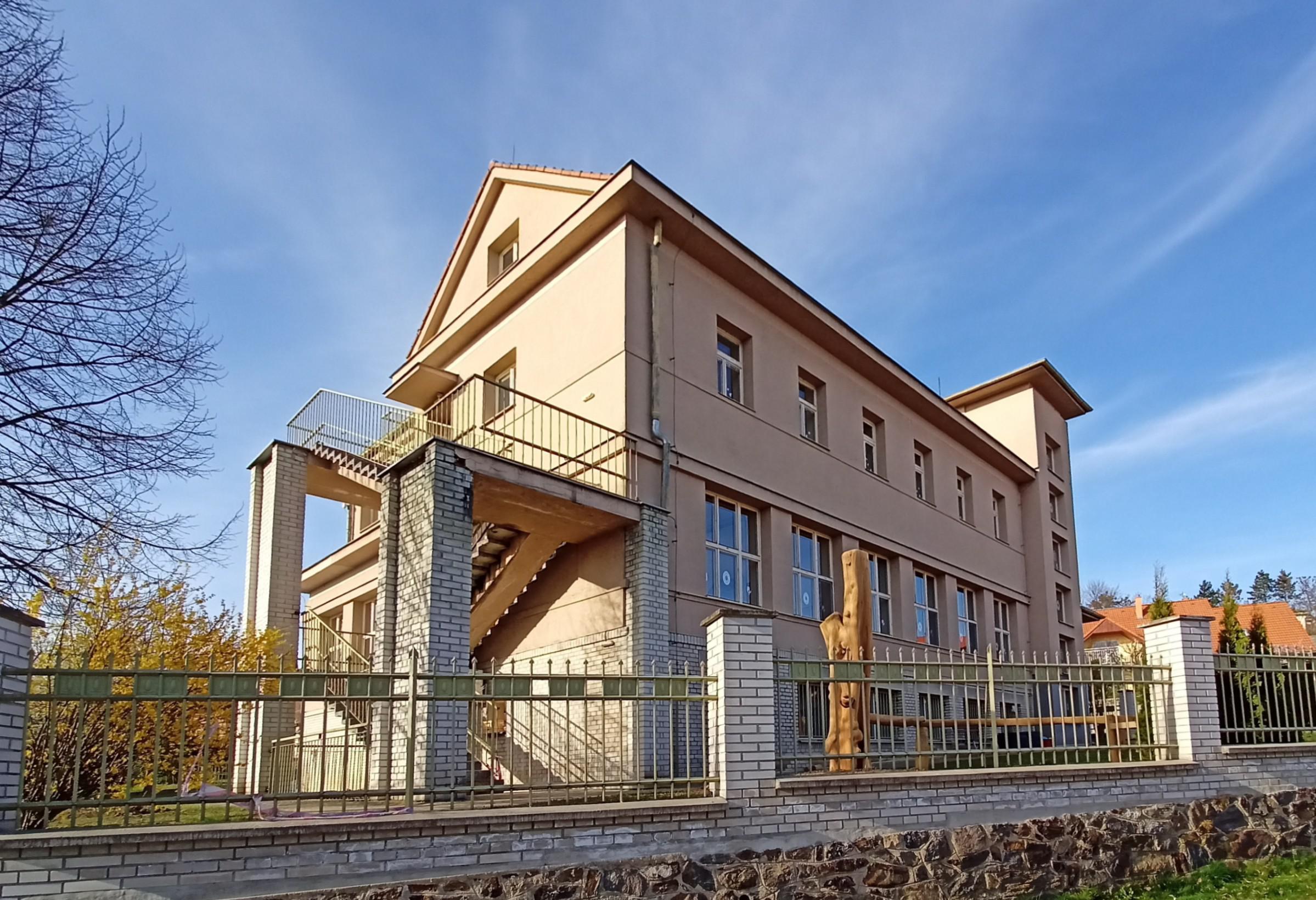 MŠ Týn nad Vltavou, Dewetterova