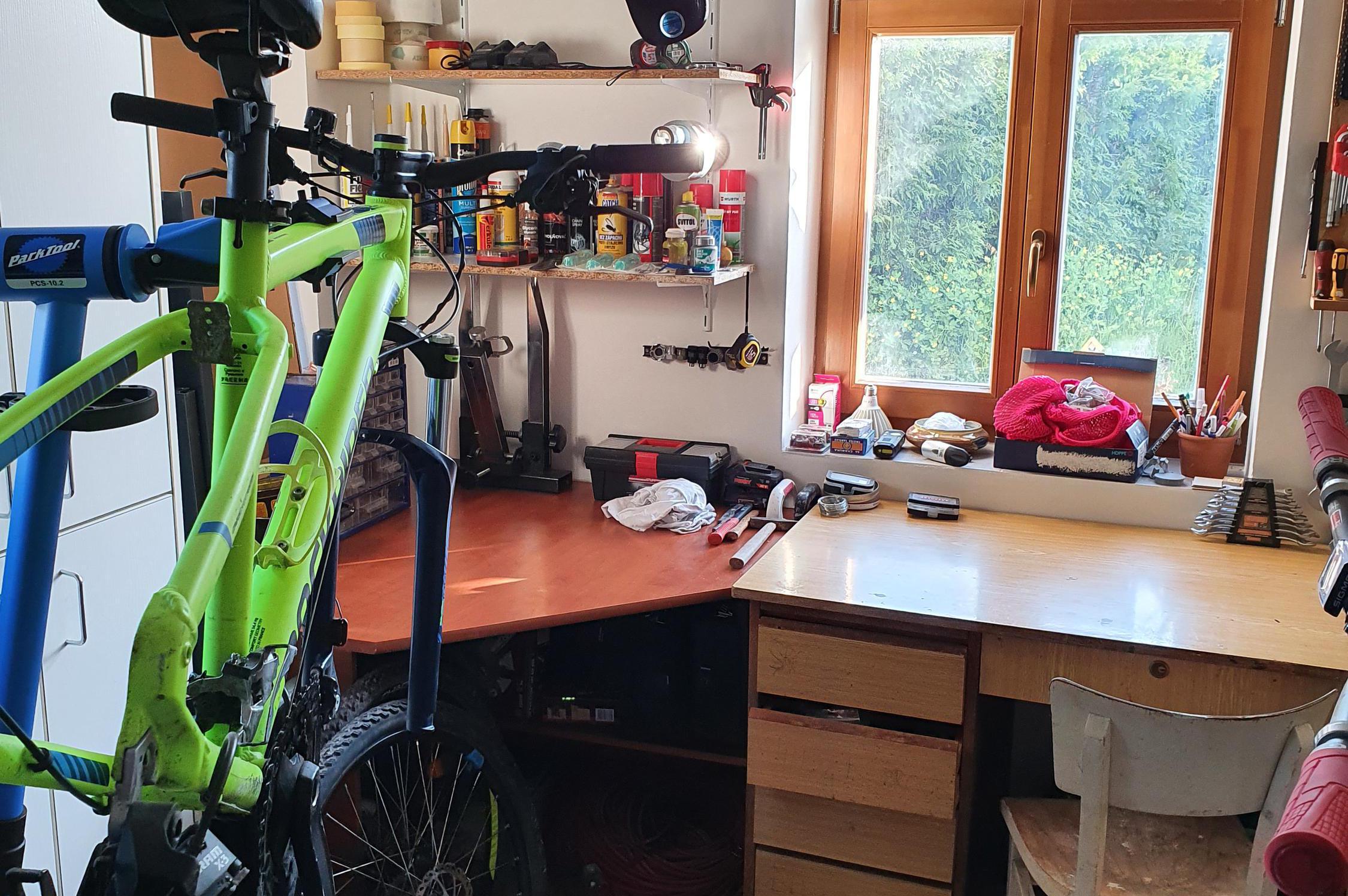 Servis kol Okrouhlá - Vojtěch Stodola