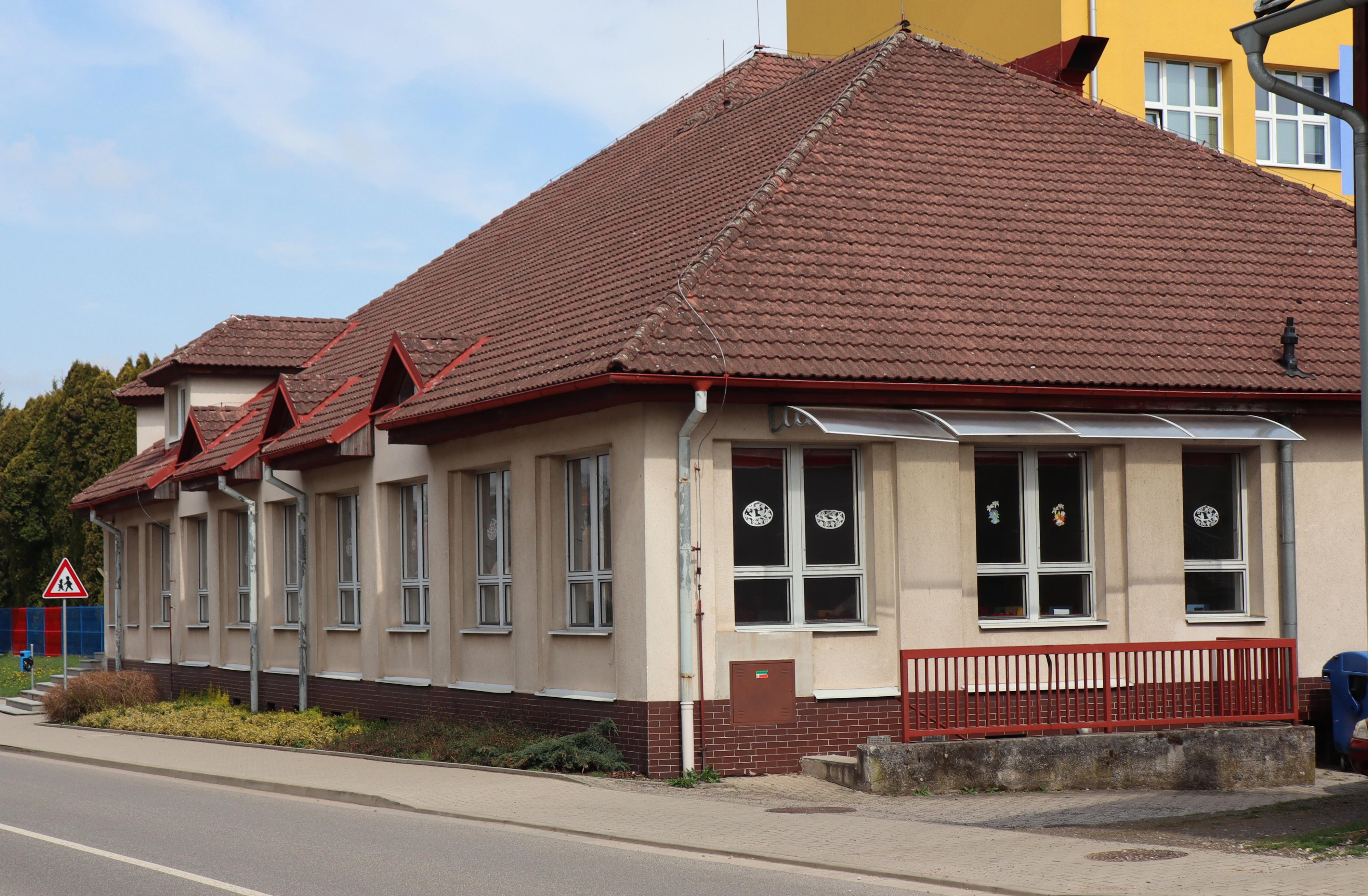 ZŠ Police nad Metují foto 6