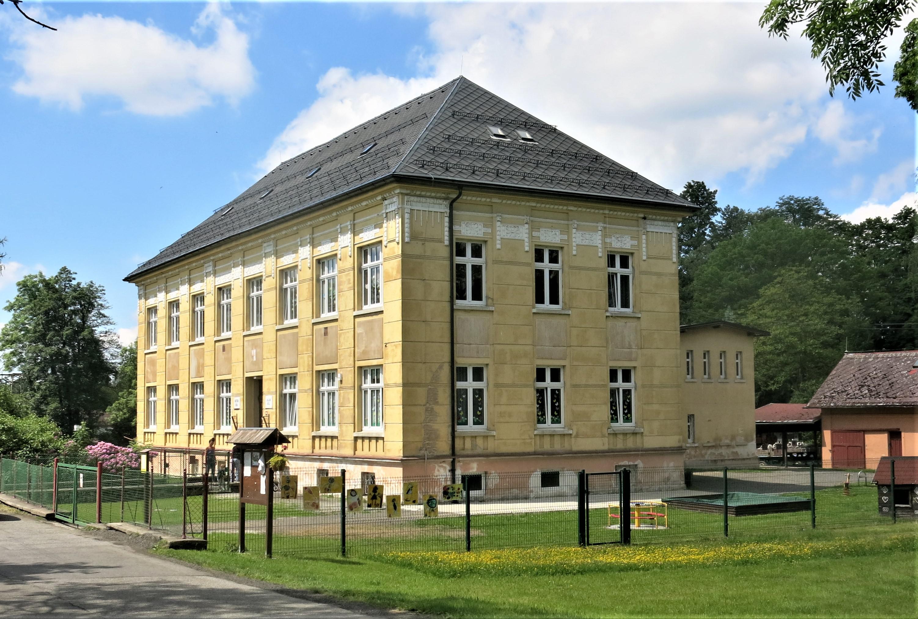 ZŠ a MŠ Krásný Les