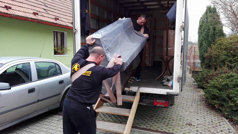 A-STĚHOVÁNÍ s.r.o. foto 1