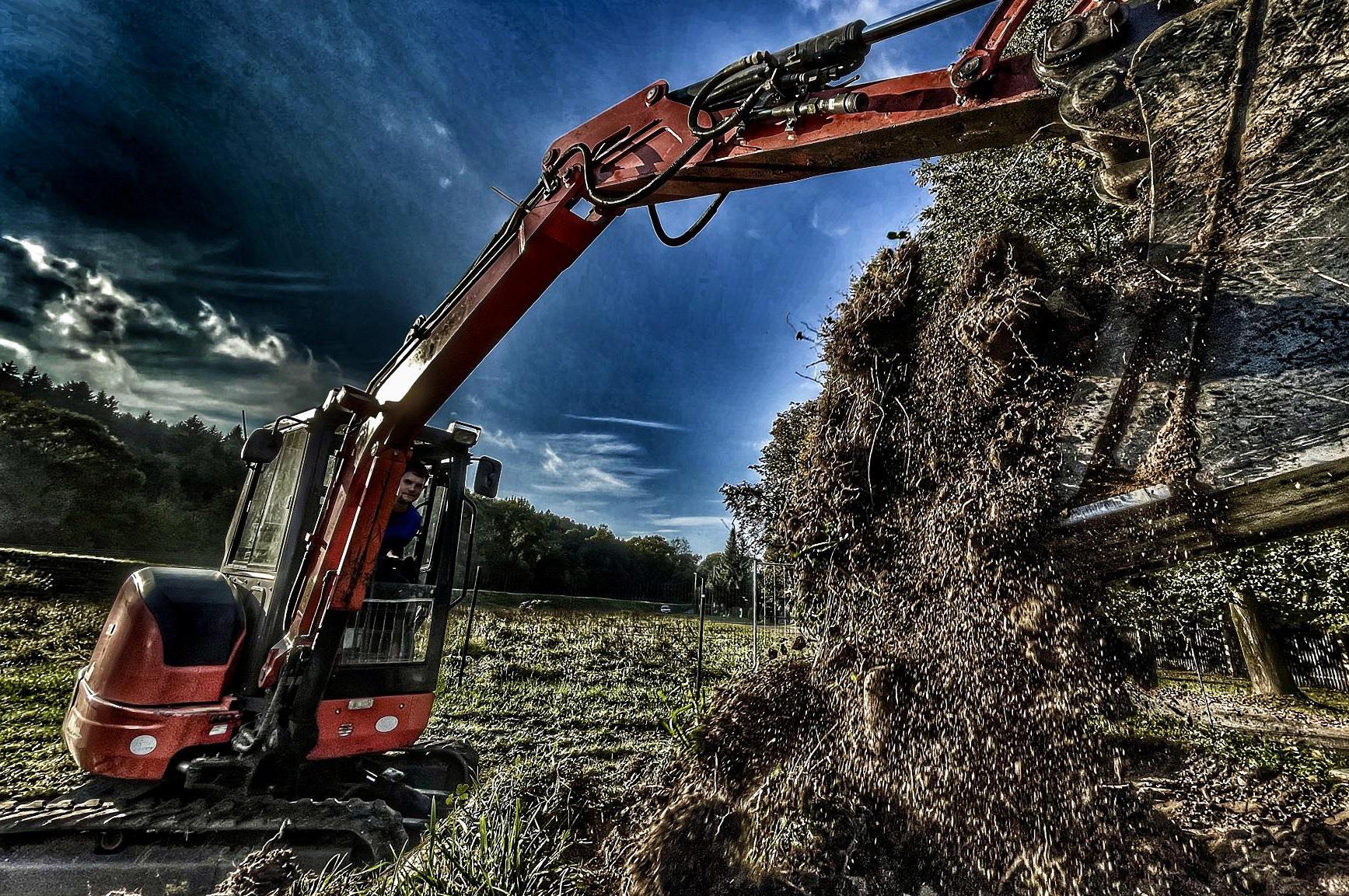 Terénní úpravy a zemní práce - Jan Will