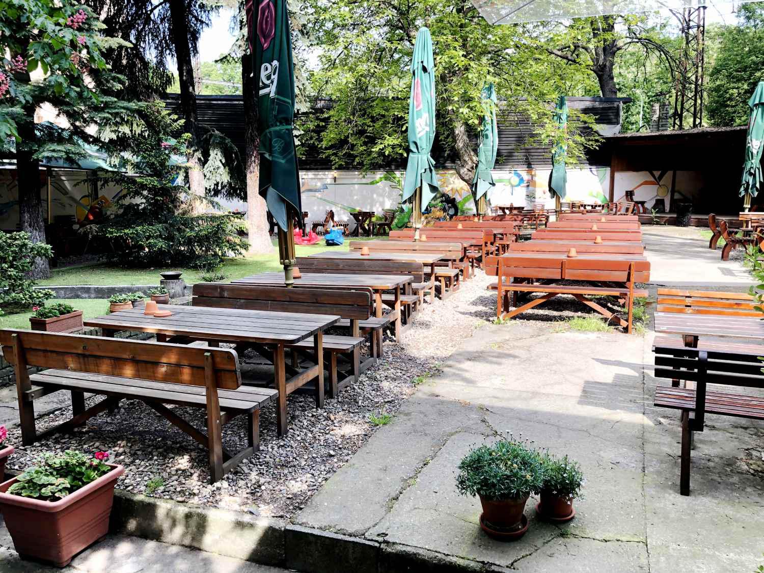 Pivnice, restaurace a zahrada U Hubatků foto 5