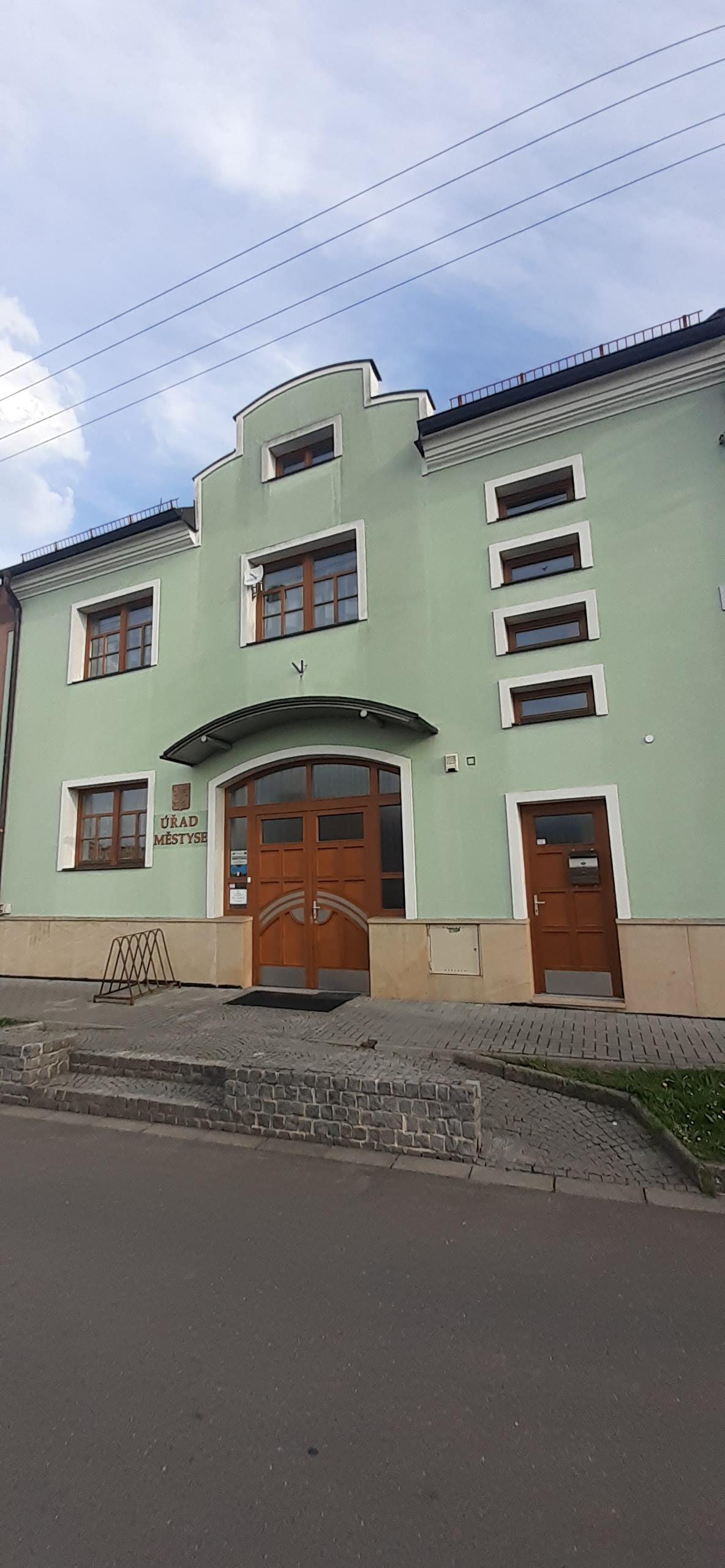 Nezamyslice - úřad městyse foto 5