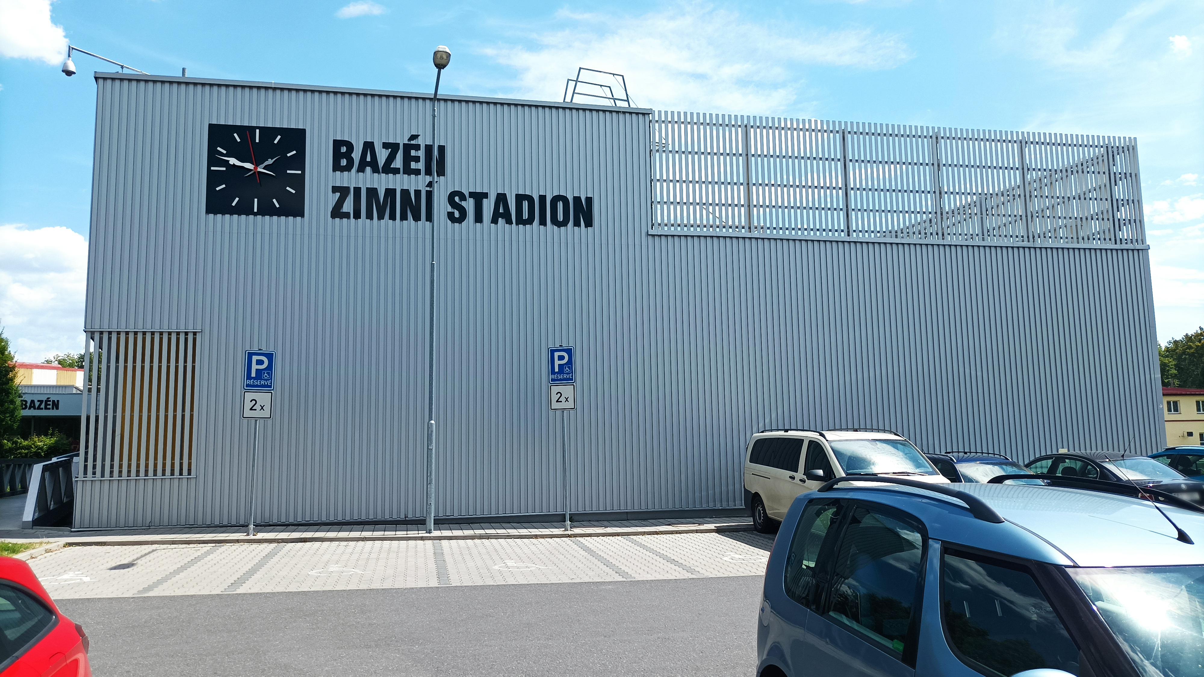 Plavecký bazén - Sportoviště města Sušice foto 6