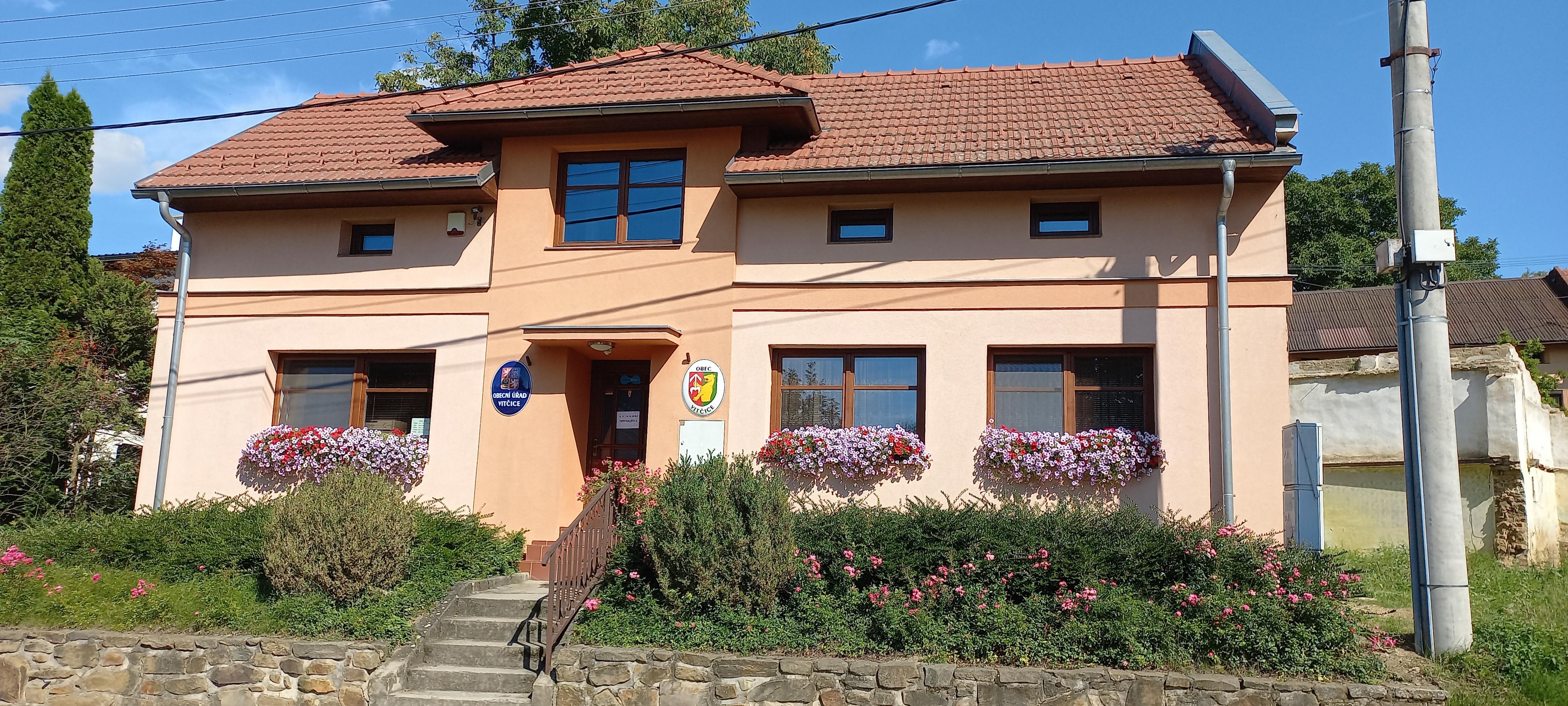 Vitčice - obecní úřad foto 2