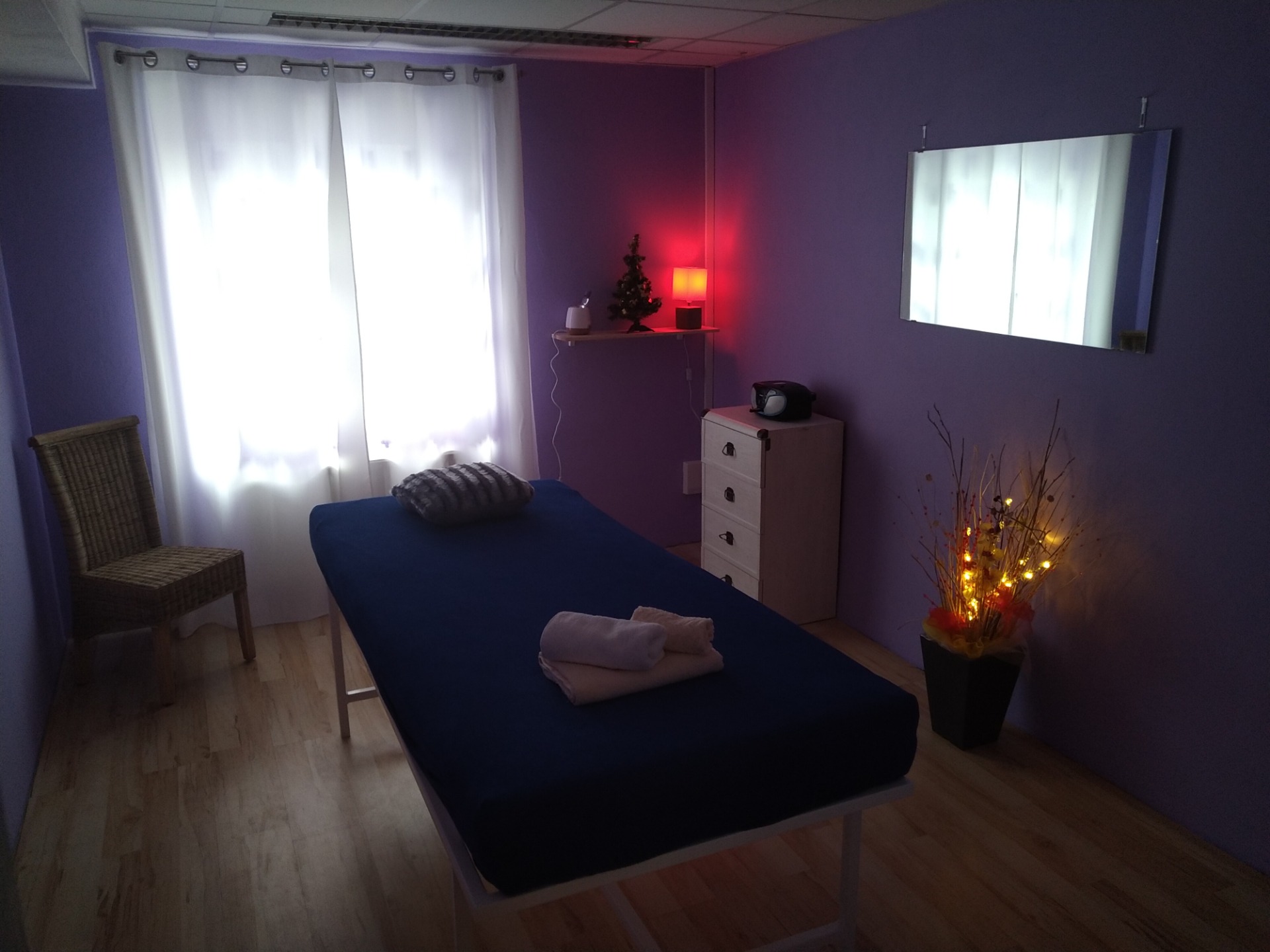 Enjoy massage foto 2