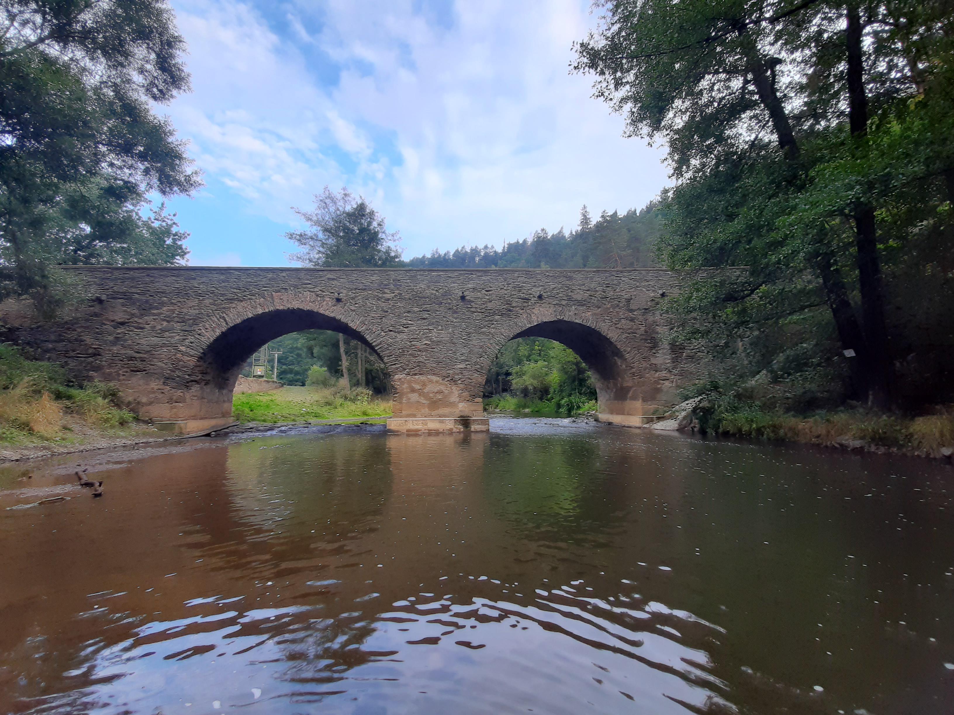 Klub Hubert - Hostinec u kamenného mostu foto 6