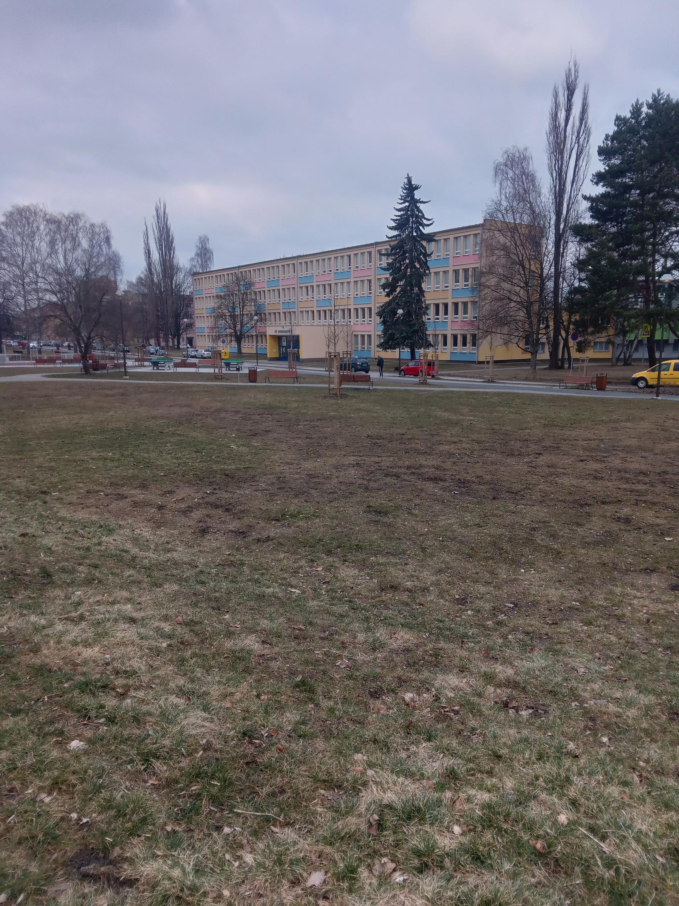 ZŠ a MŠ,Ostrava-Zábřeh, Kosmonautů 13 foto 3