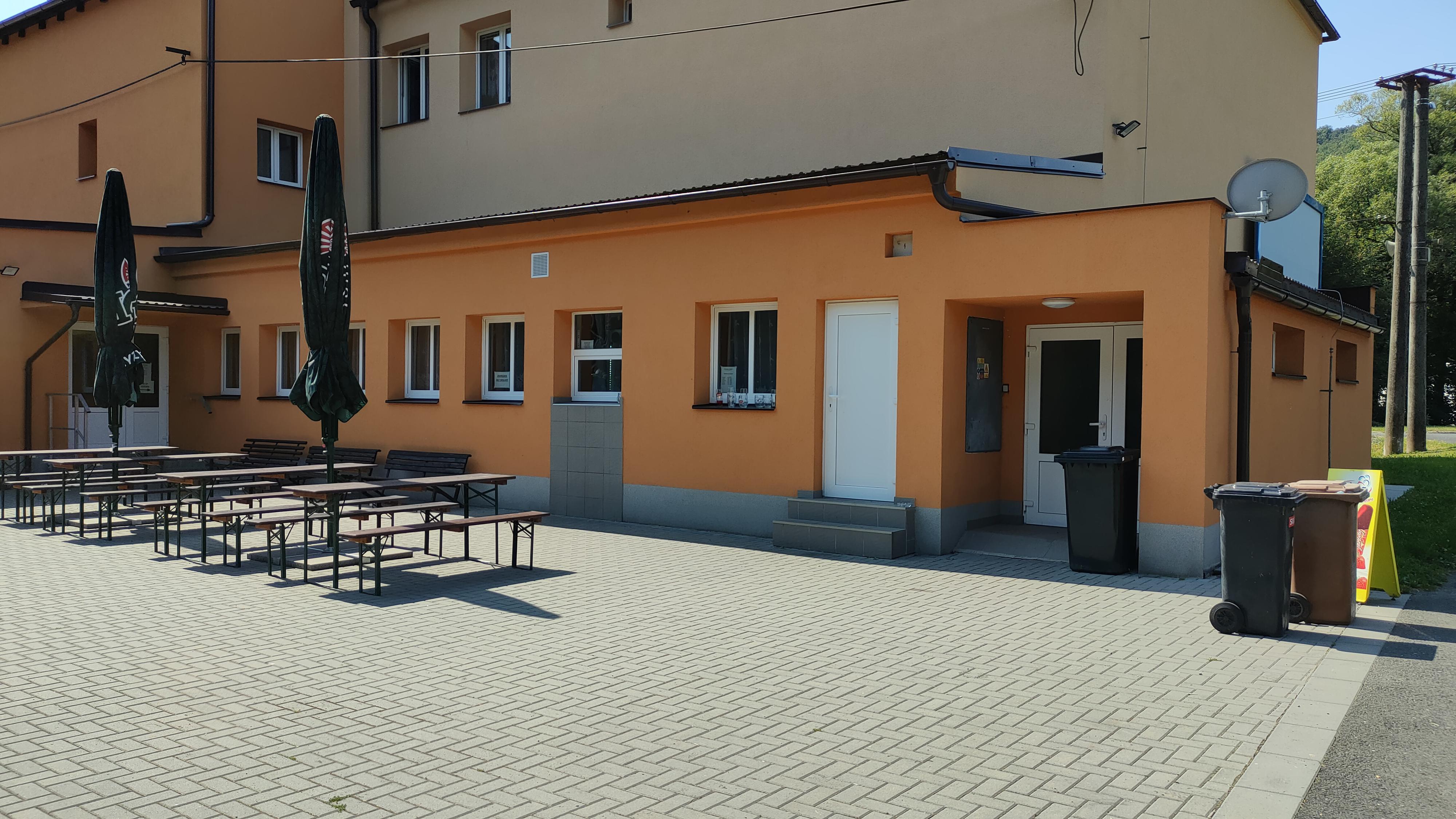 Hospoda u koupaliště