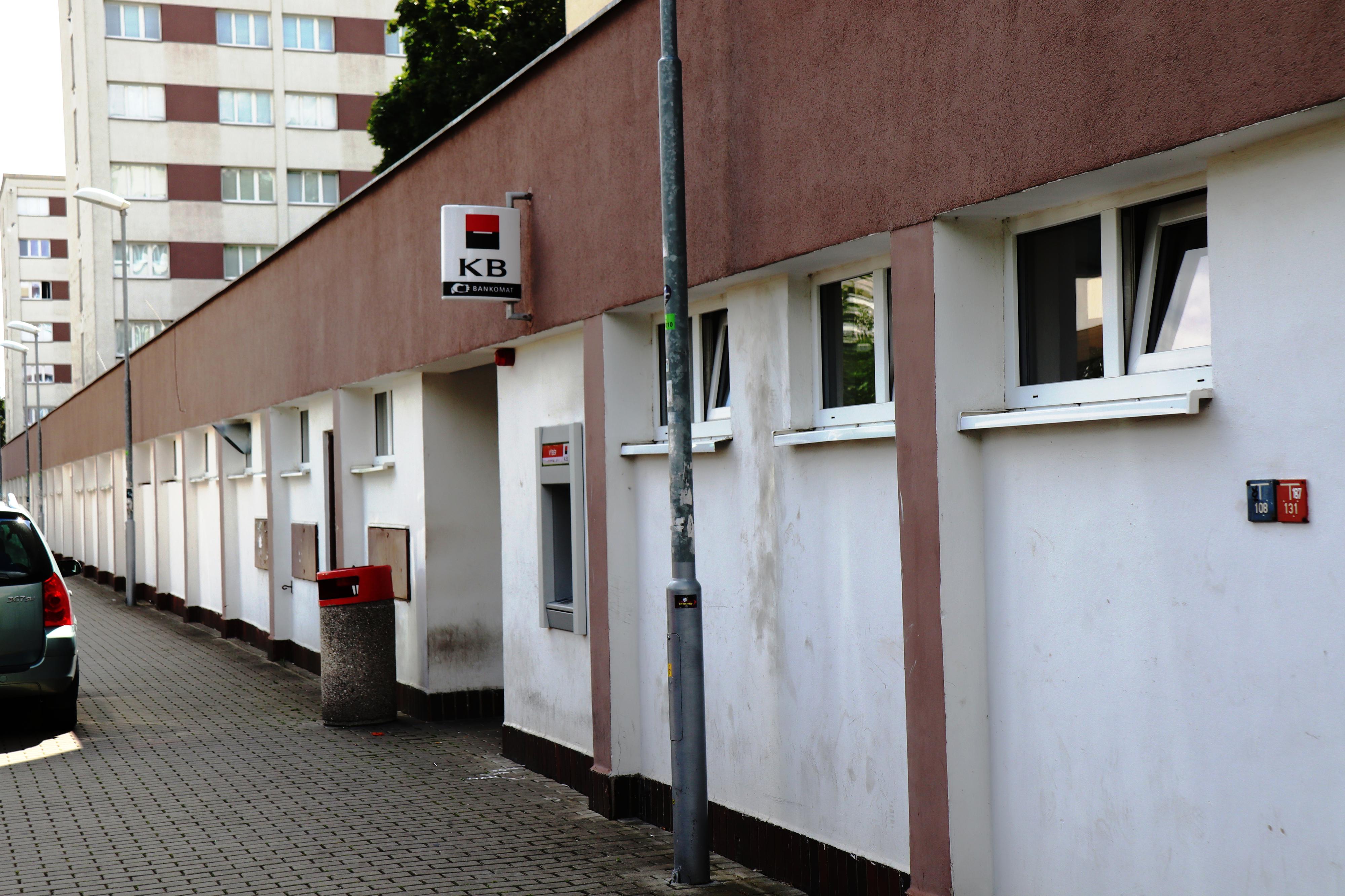 Bankomat Komerční banky foto 2