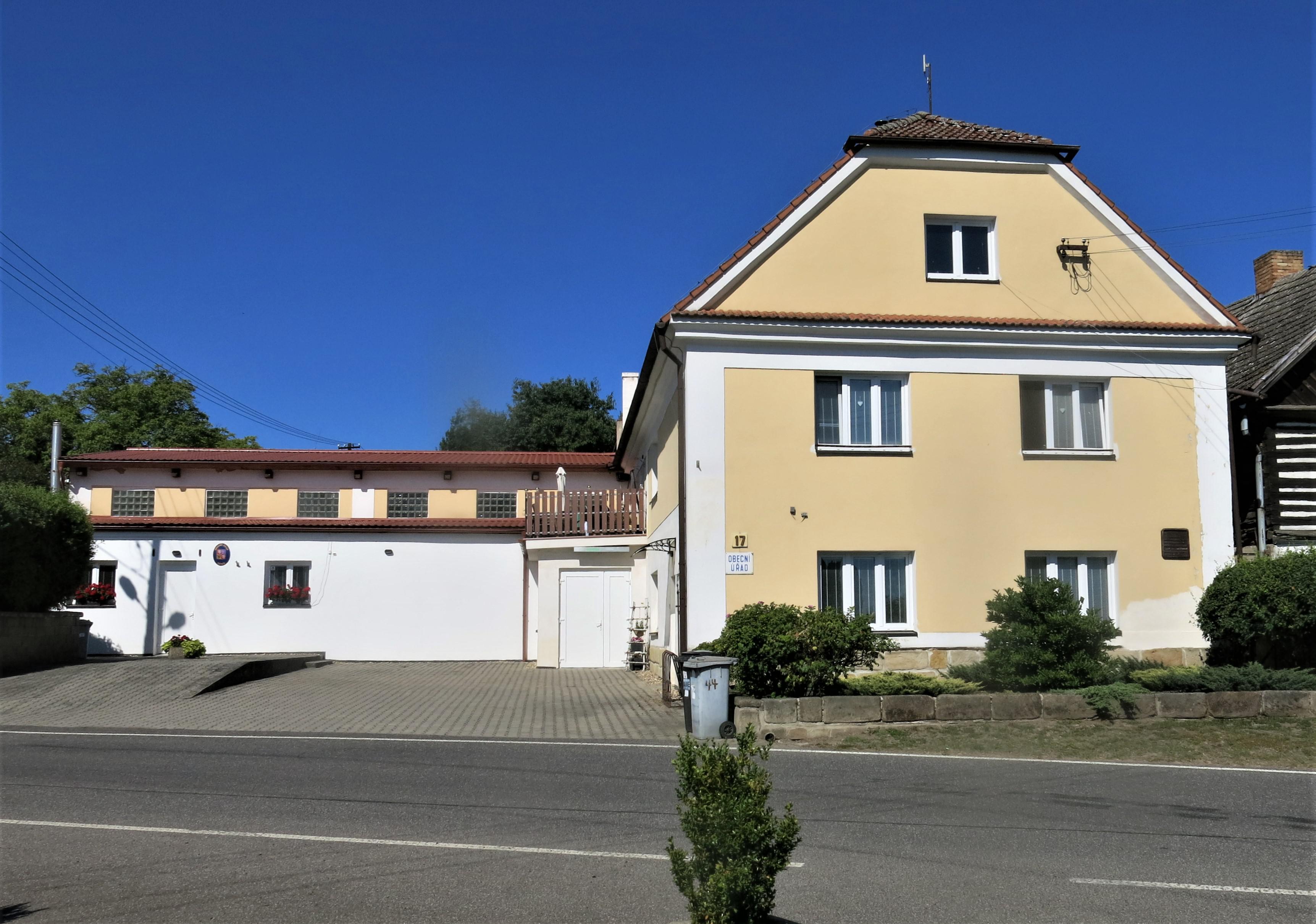 Luka - obecní úřad