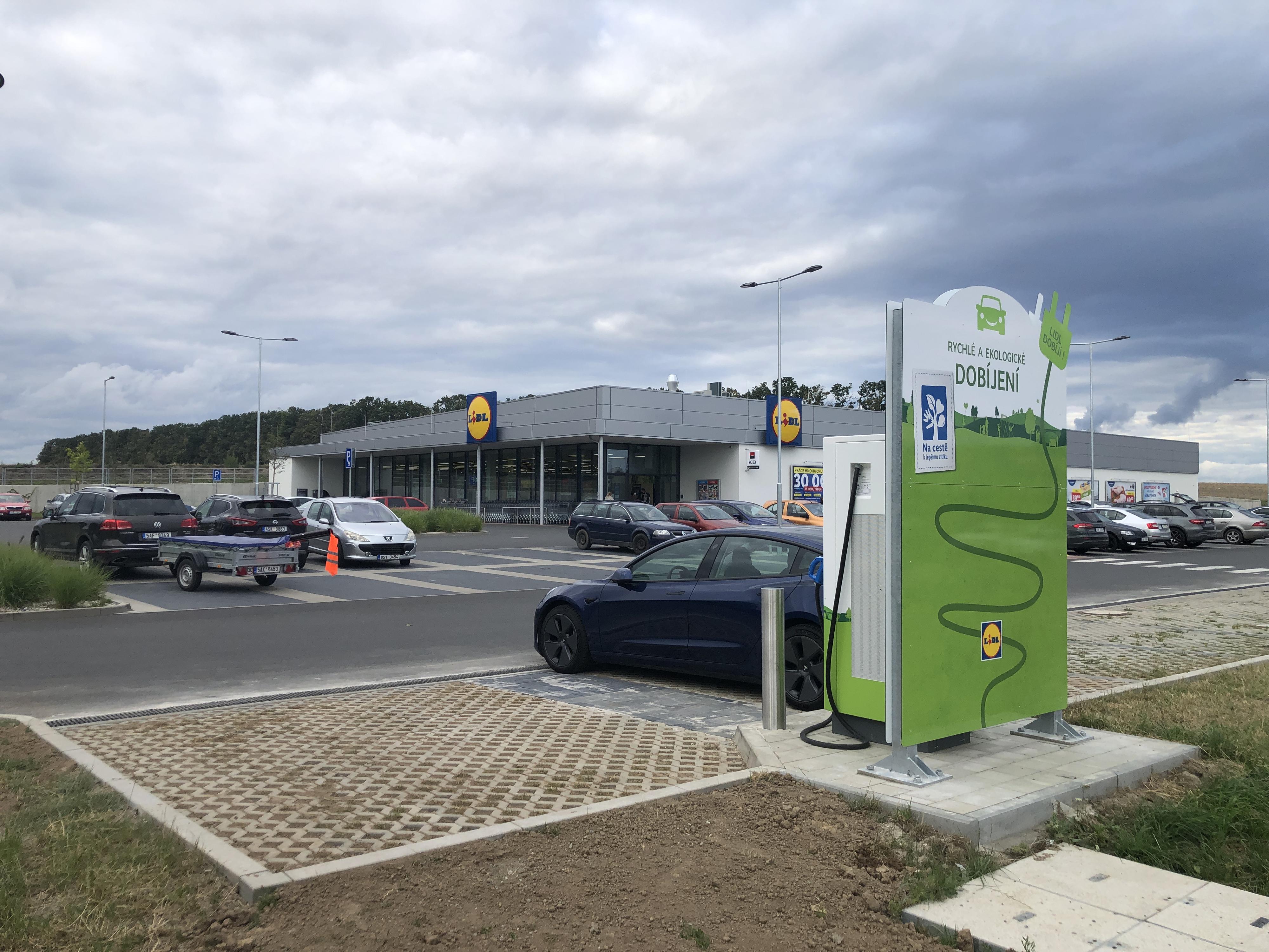 Nabíjecí stanice Lidl foto 2