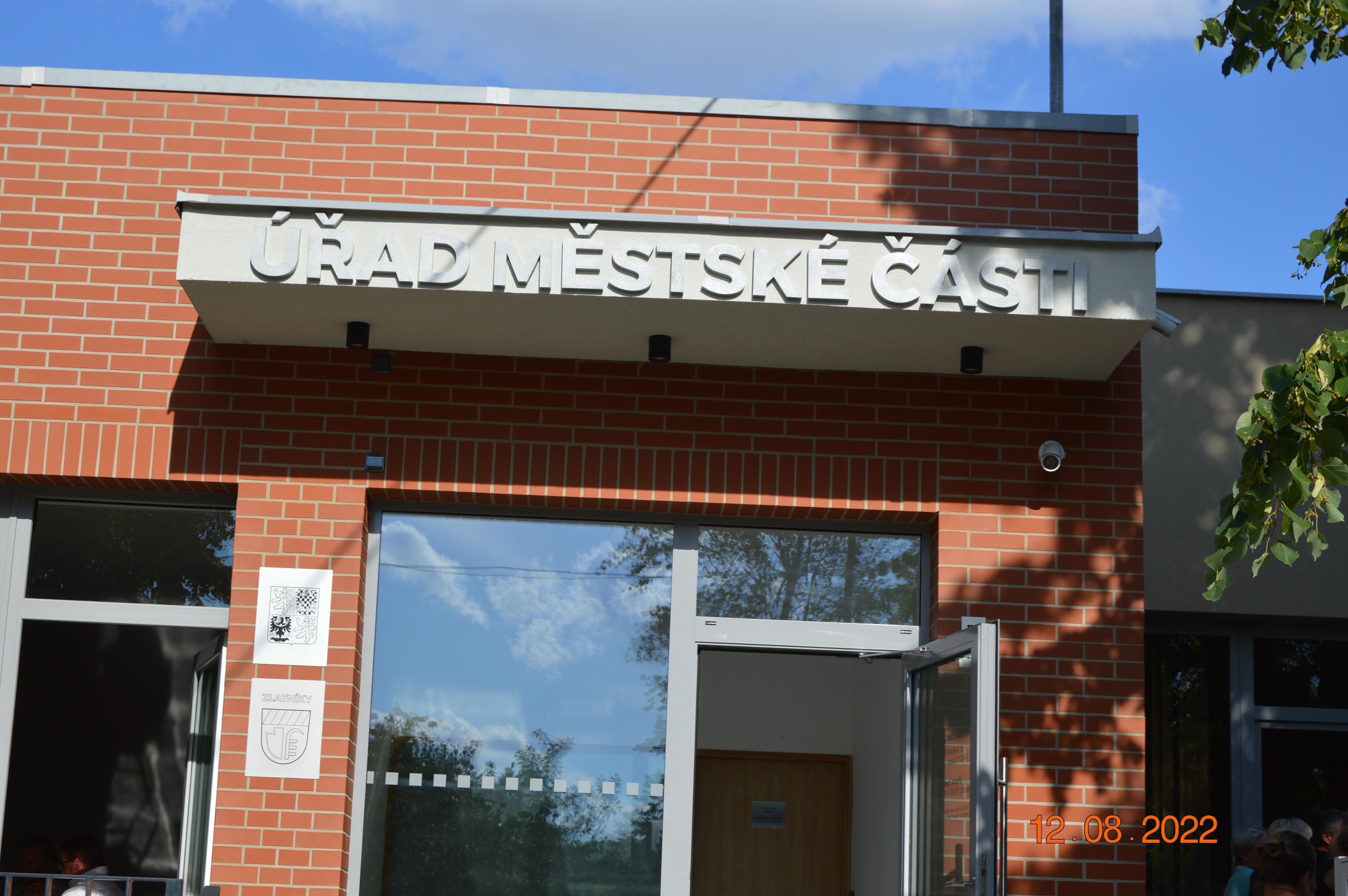 Úřad městské části Zlatníky foto 2