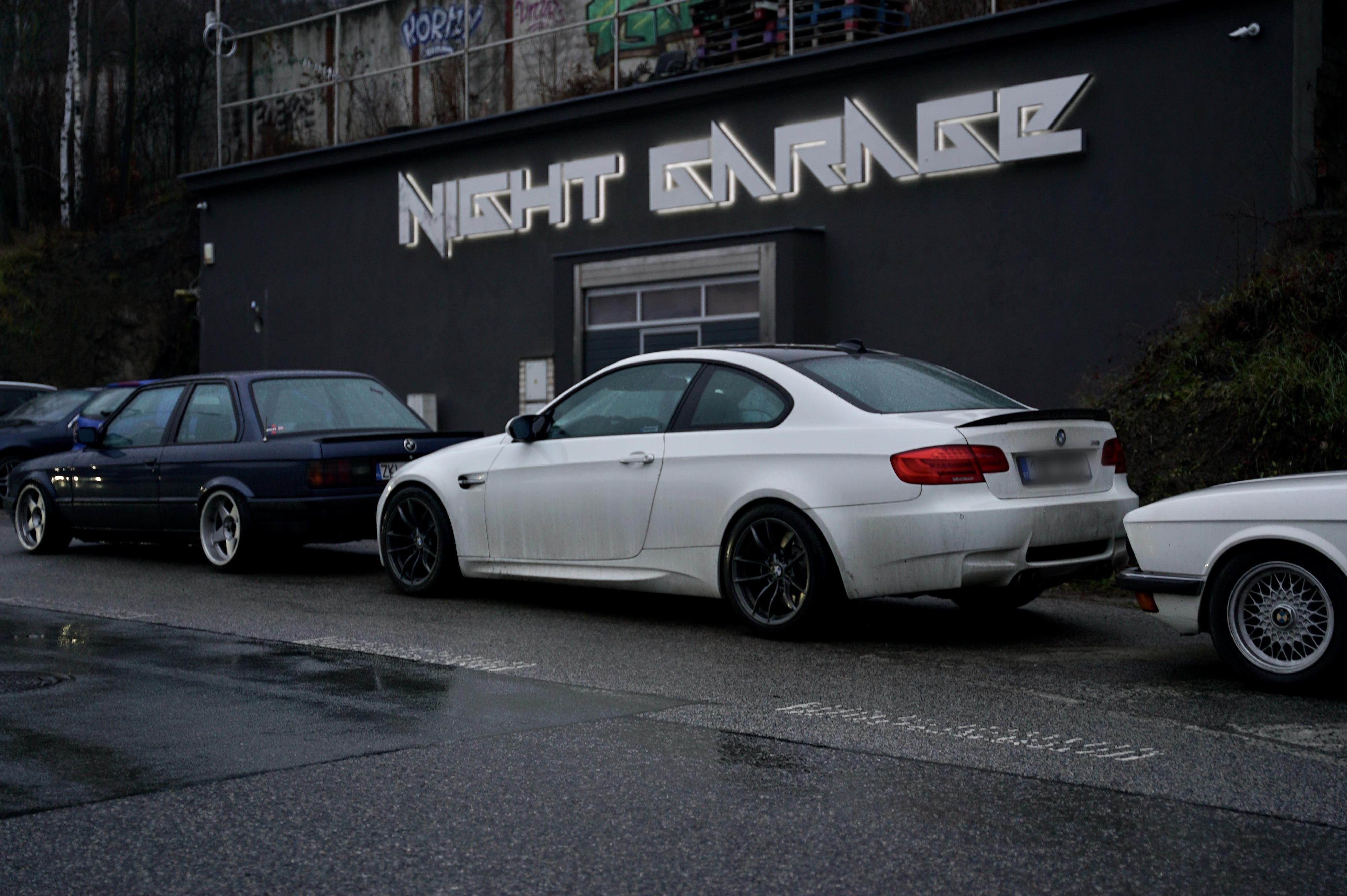 Night Garage - Martin Mašek