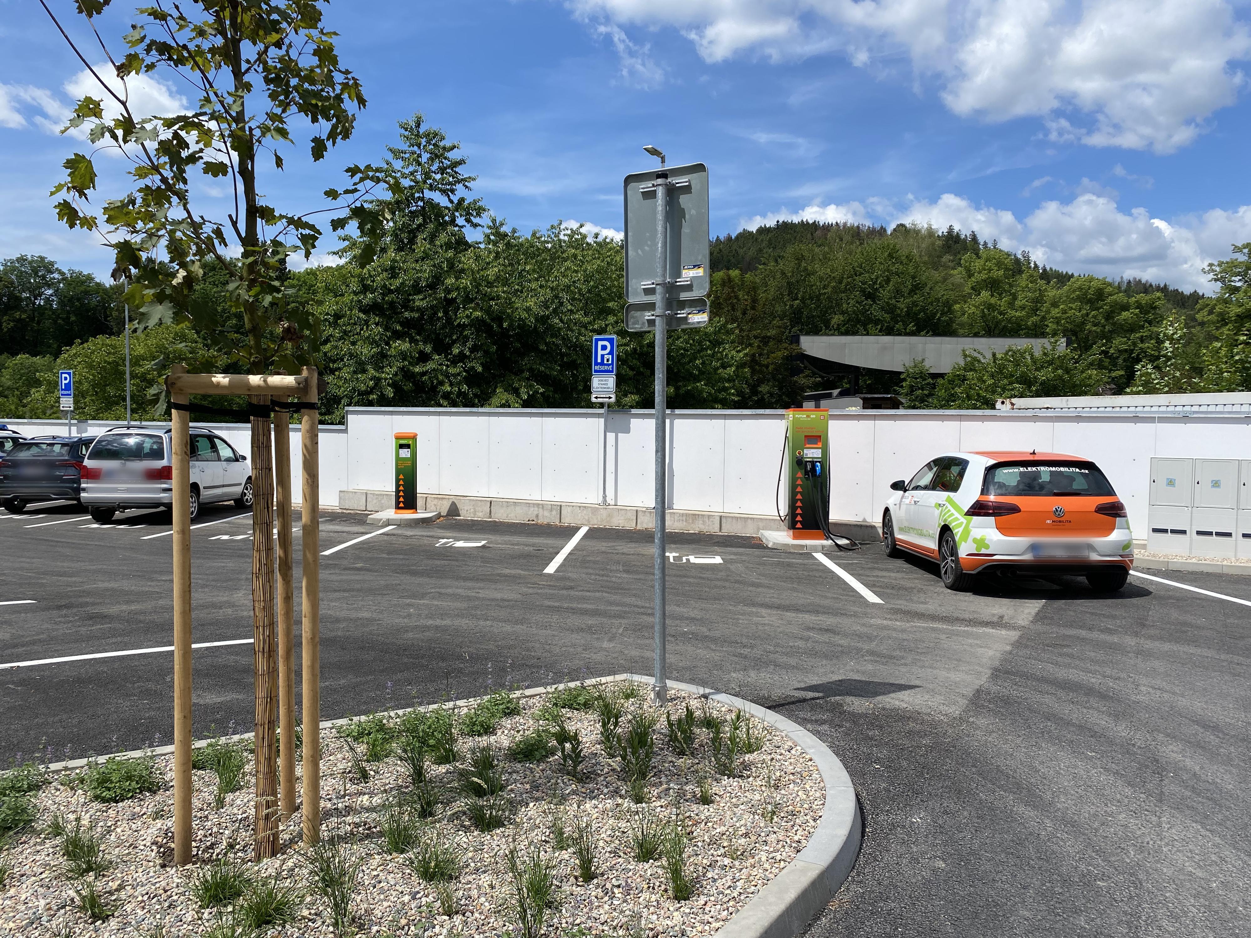 Nabíjecí stanice ČEZ