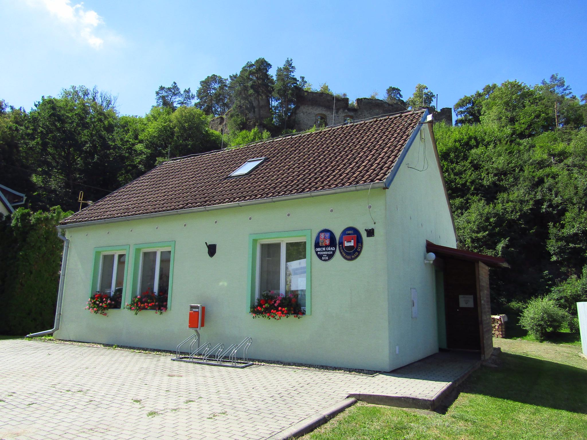 Podhradí nad Dyjí - obecní úřad foto 4