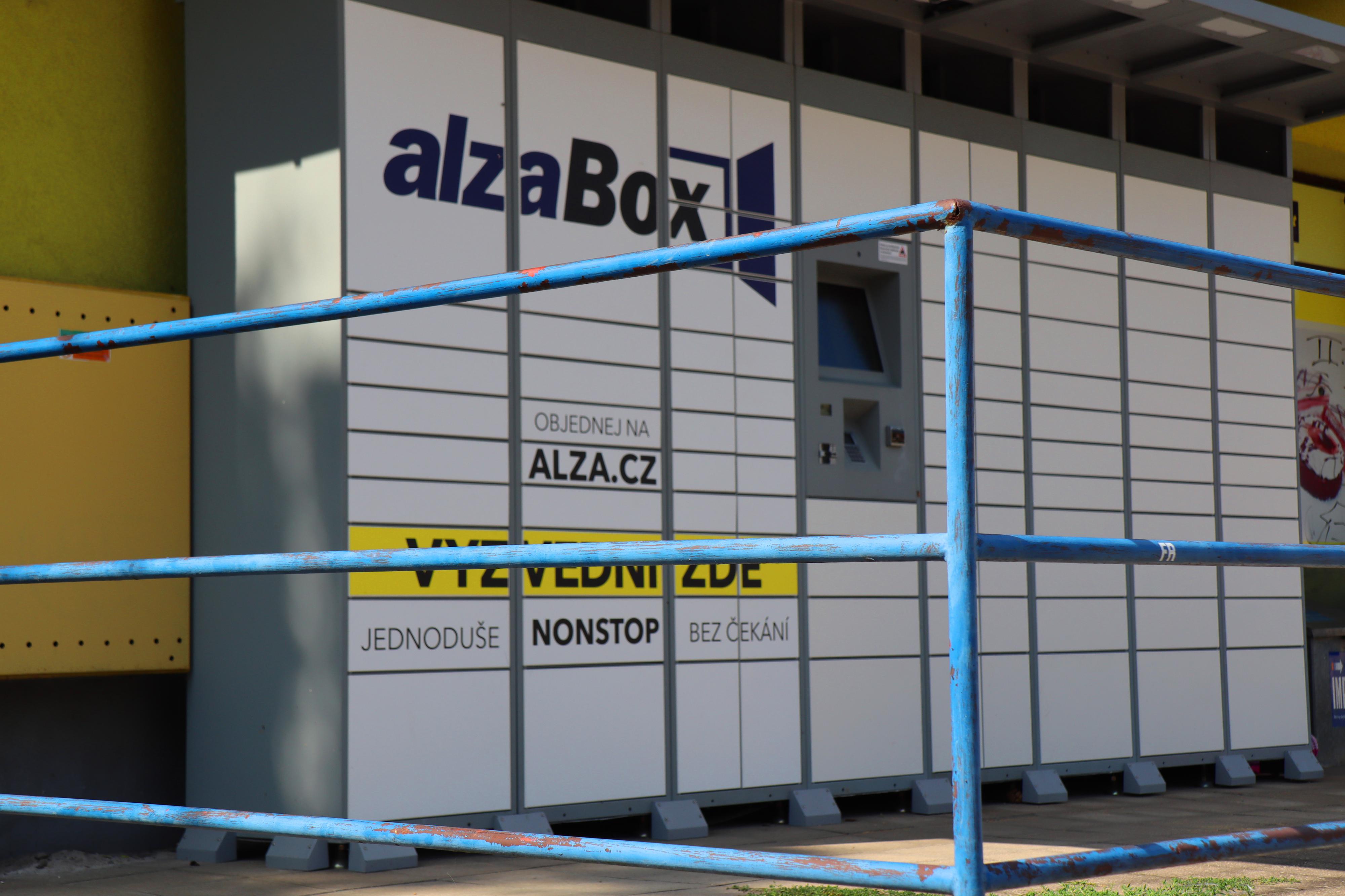 AlzaBox foto 2