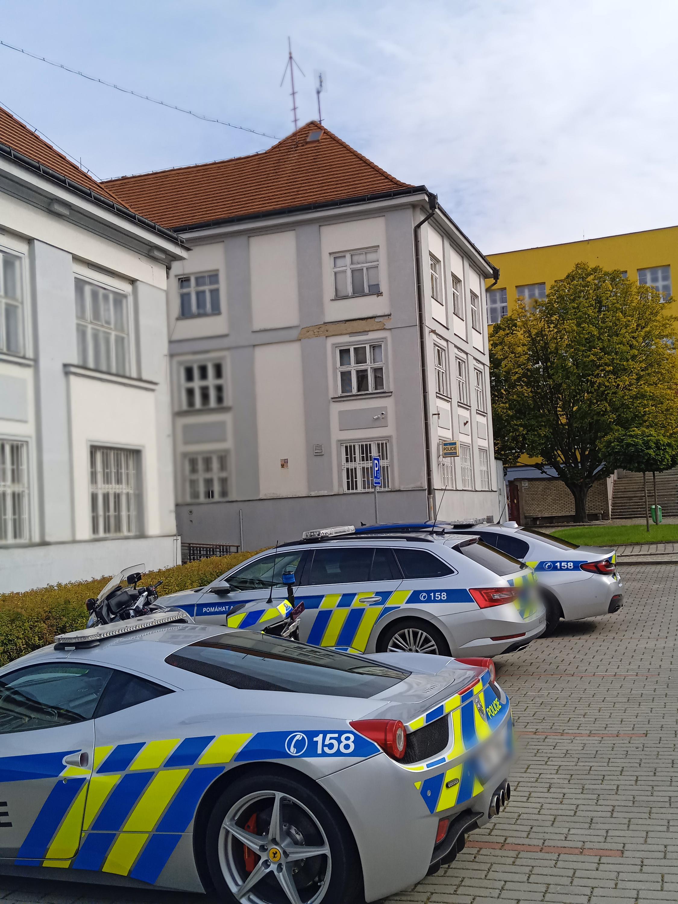 Policie ČR - Obvodní oddělení Jindřichův Hradec foto 6