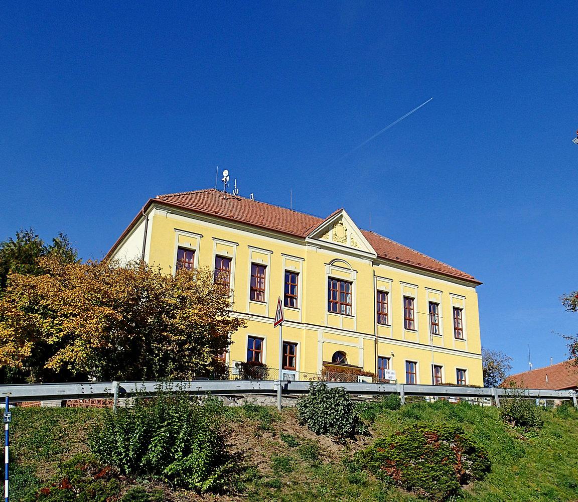 Základní škola Babice nad Svitavou foto 2