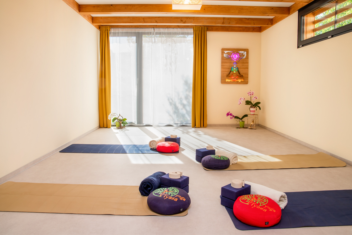 TYASA YOGA