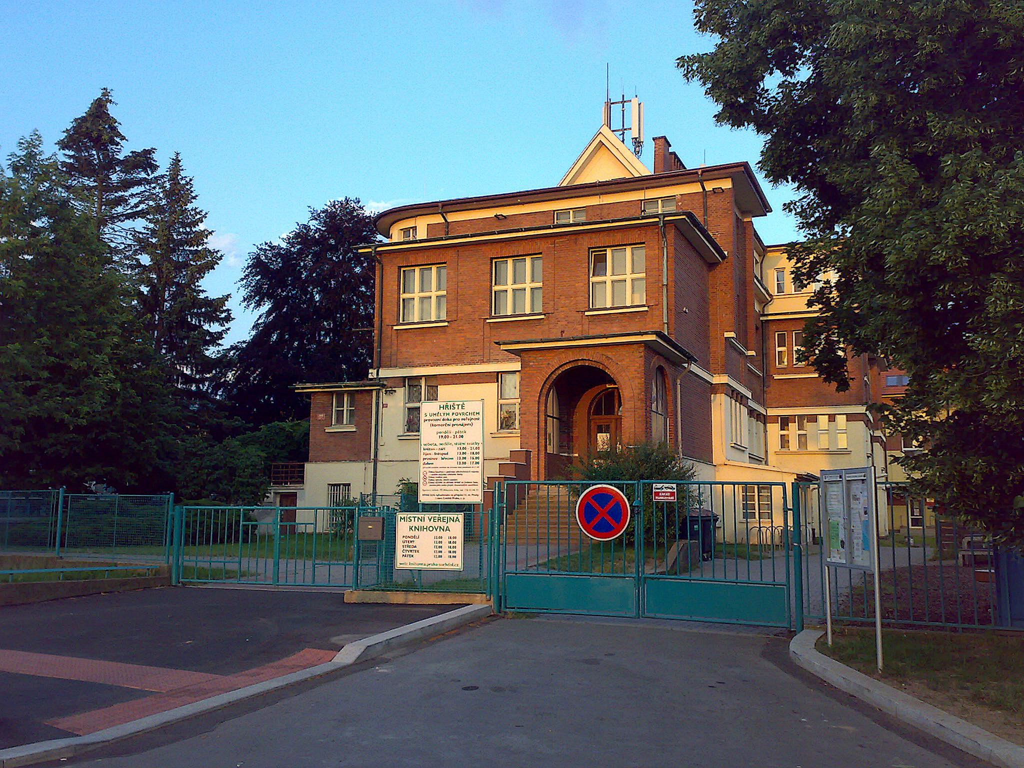 ZŠ Mikoláše Alše Praha 6 foto 3