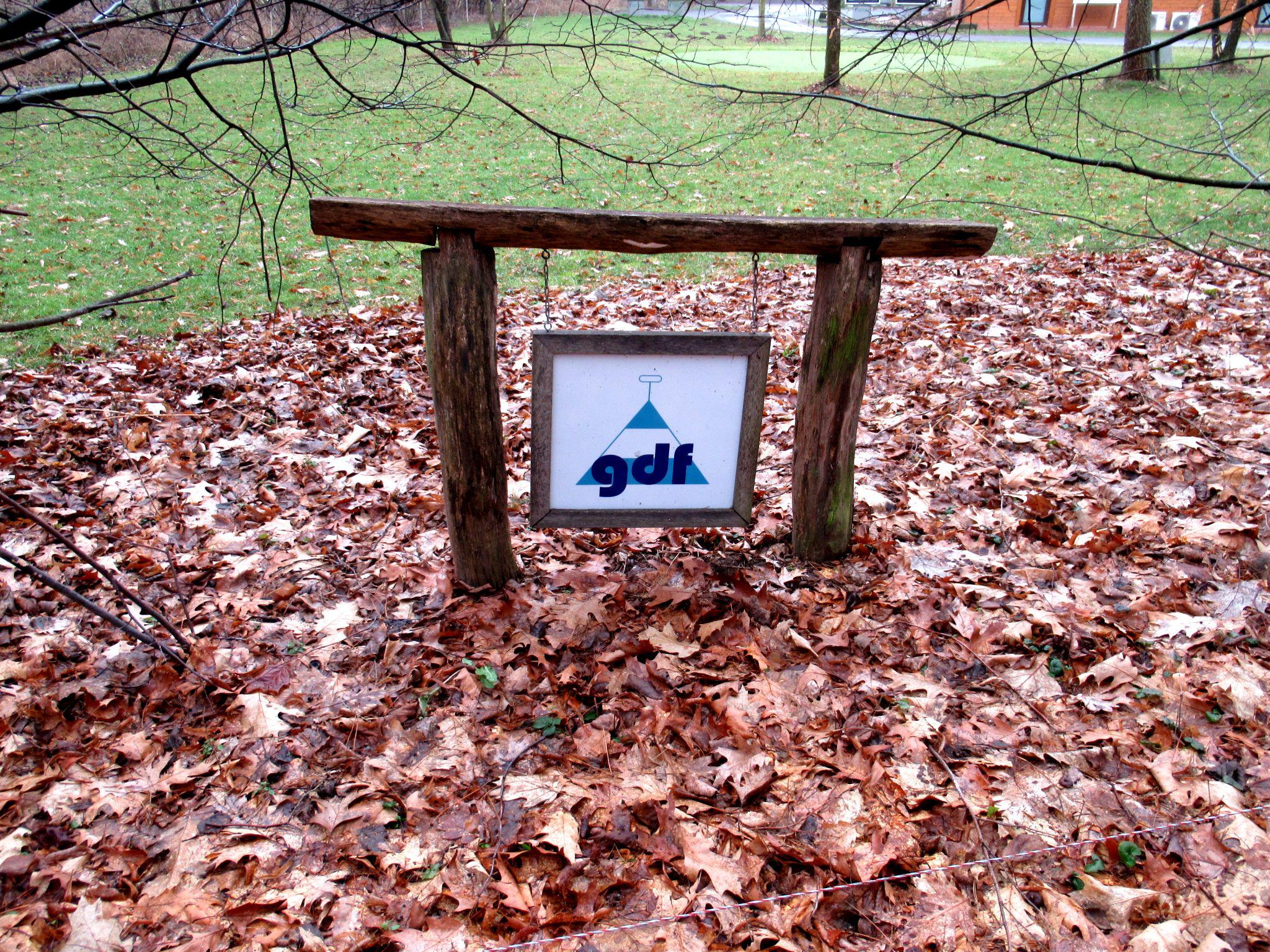 Golf Club Pardubice - Půjčovna lodí foto 5