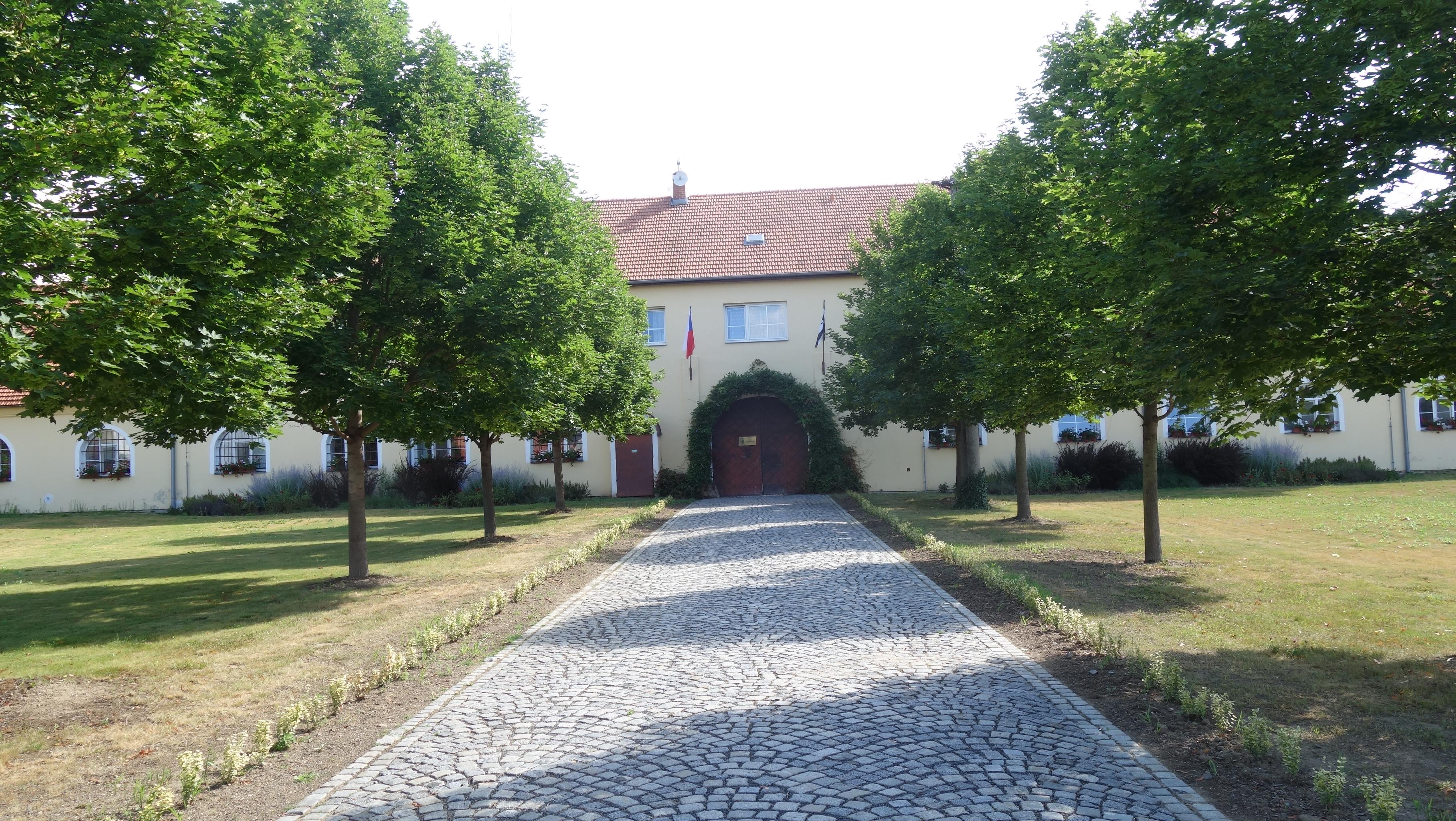 Zemský hřebčinec Tlumačov s.p.o. foto 3