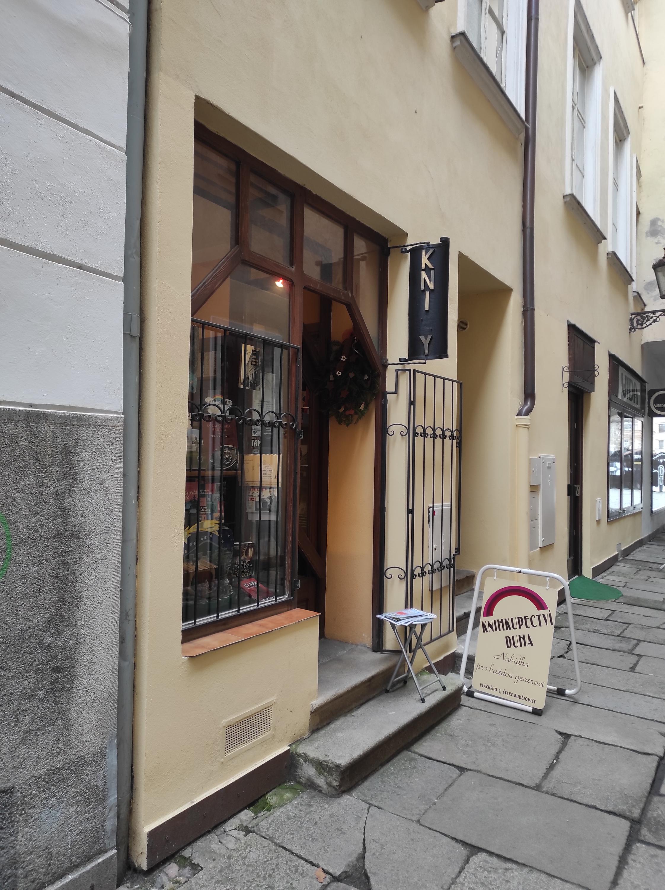 Knihkupectví Duha foto 2