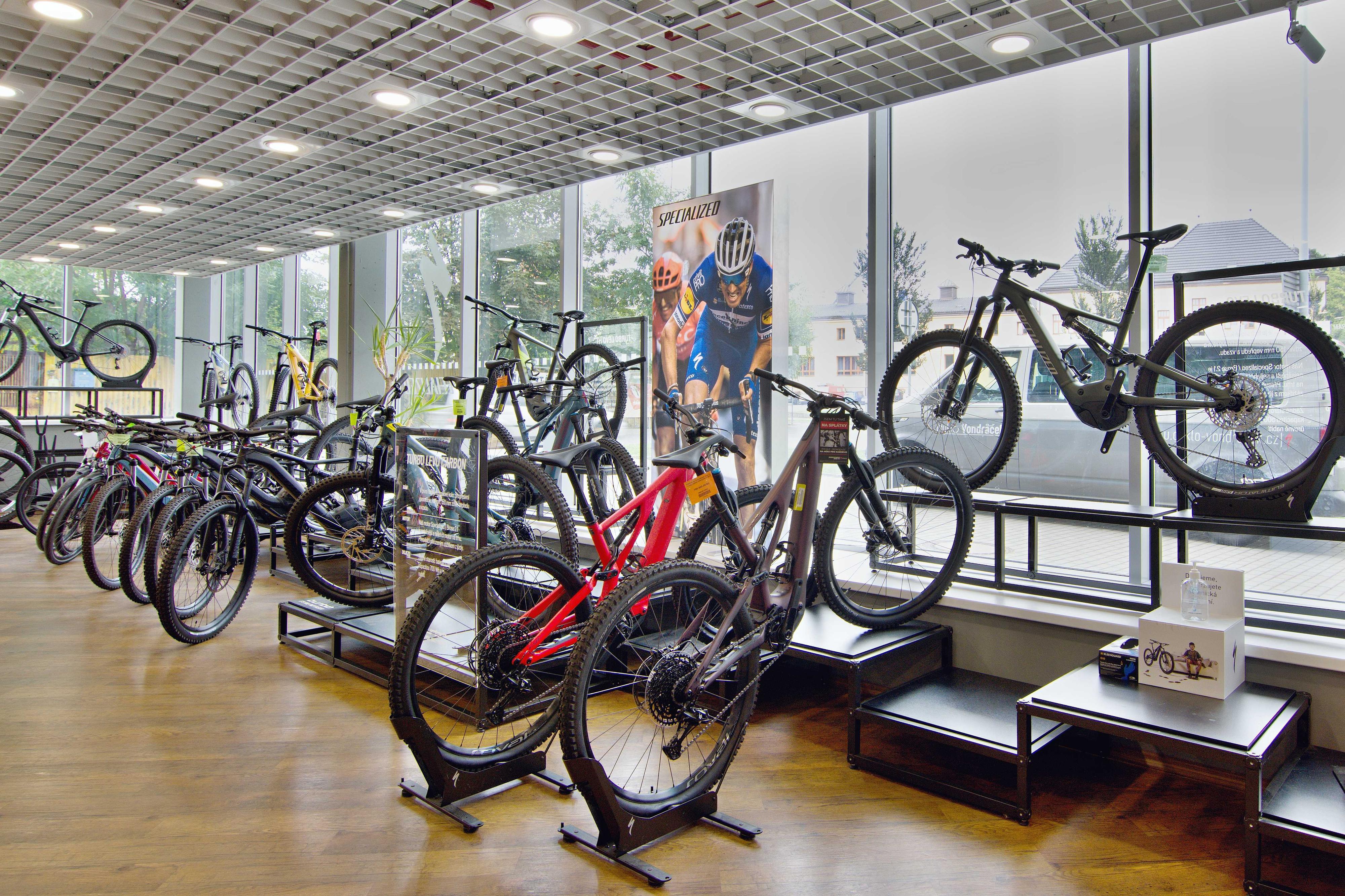 Specialized Concept Store Plzeň - Cyklocentrum Vondráček foto 5