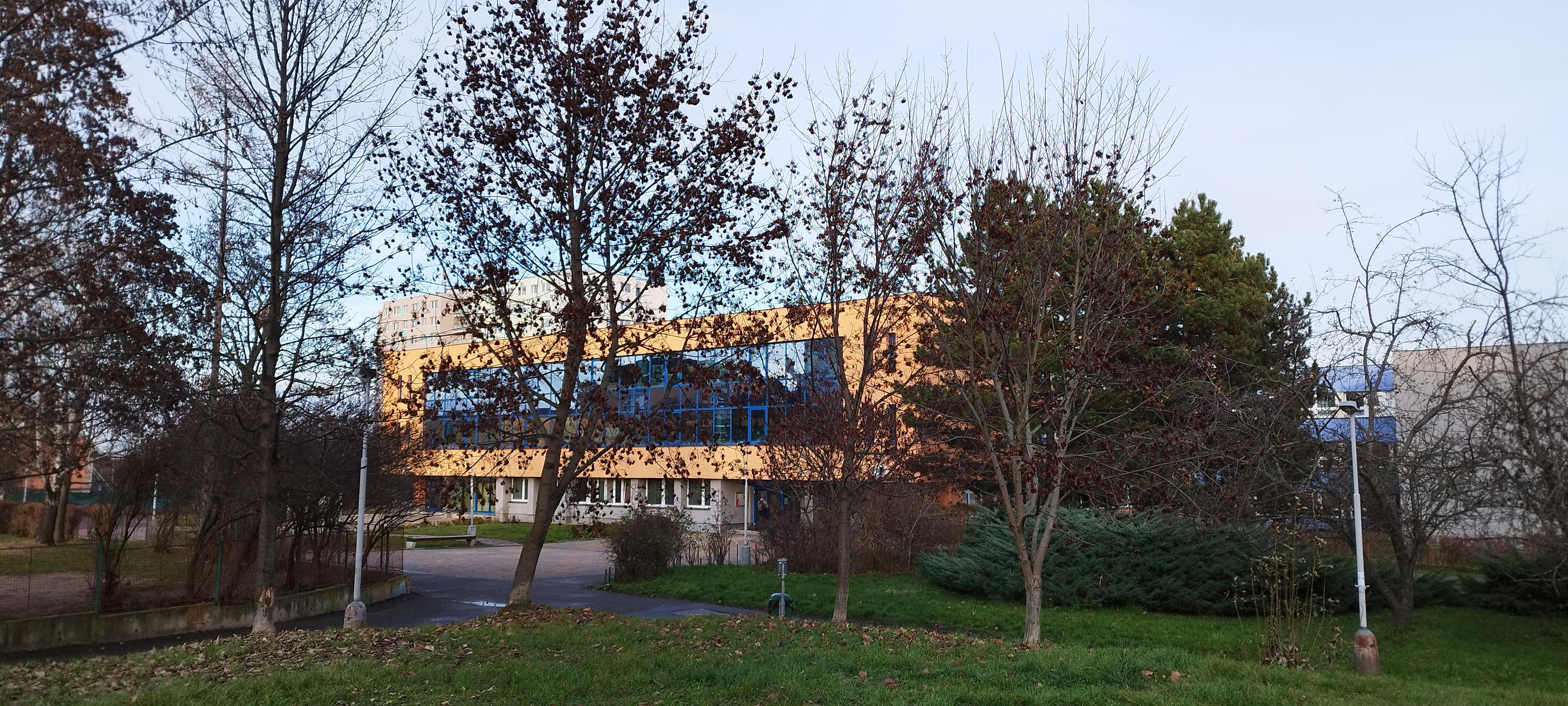 ZŠ, Praha 10, Křimická foto 3