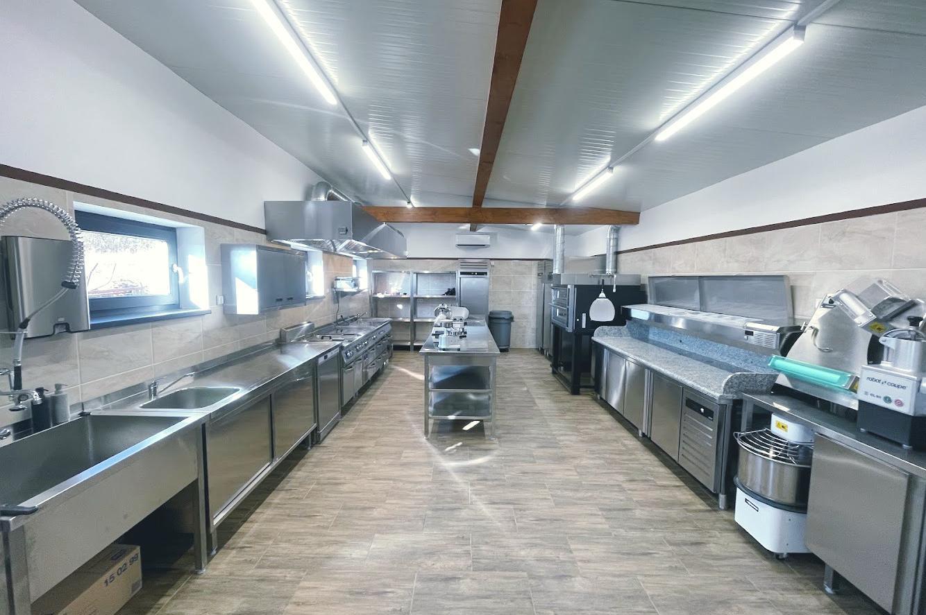 MAXI PAPI - Pizza & Burgers