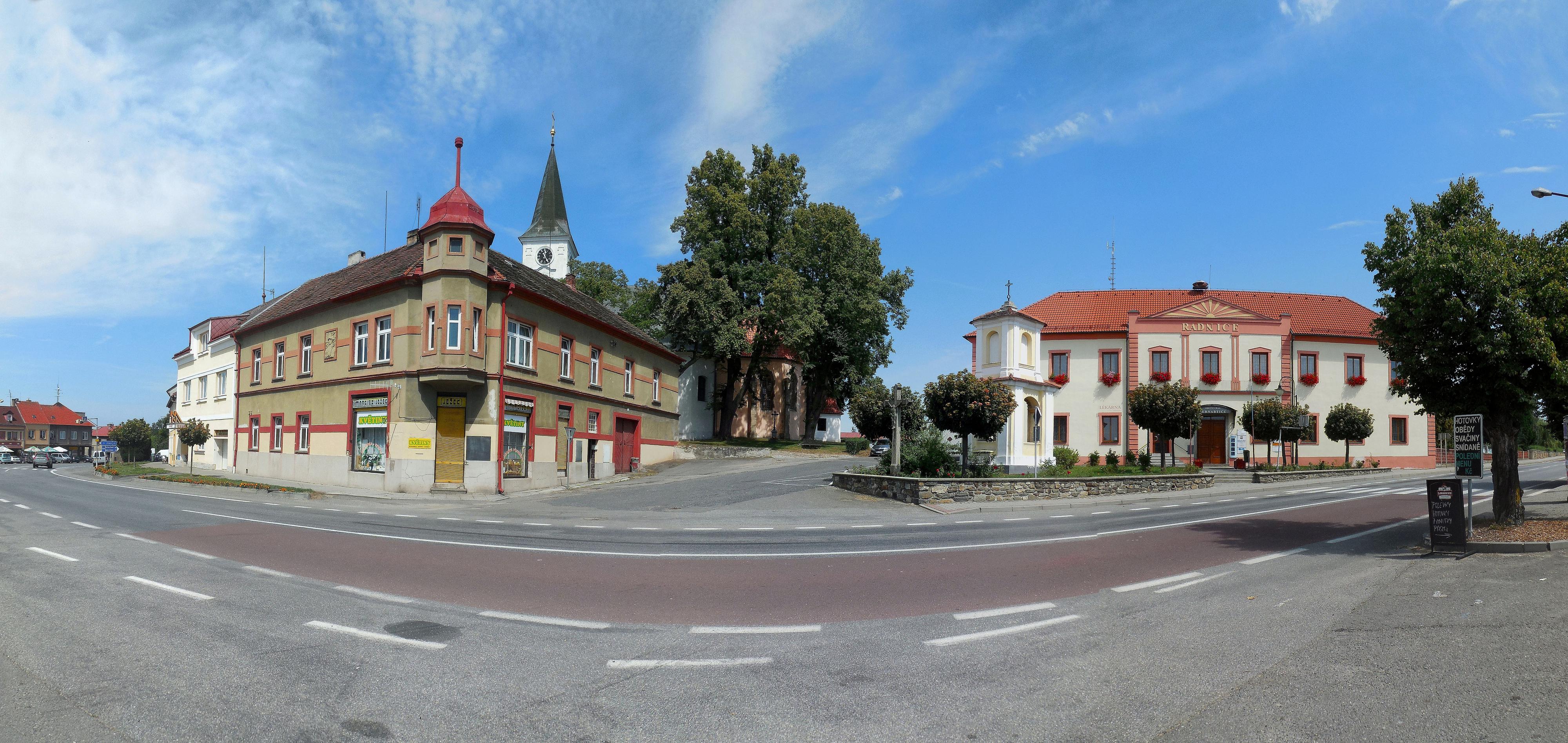Bernartice - úřad městyse foto 5