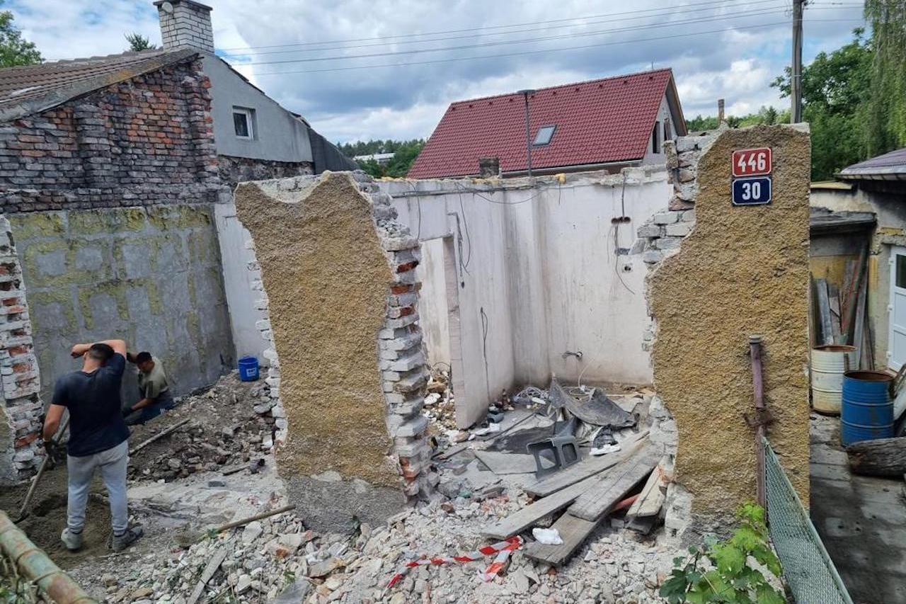 Pavel Kotlík - KOTLIKCOM - Zemní výkopové práce a terénní úpravy