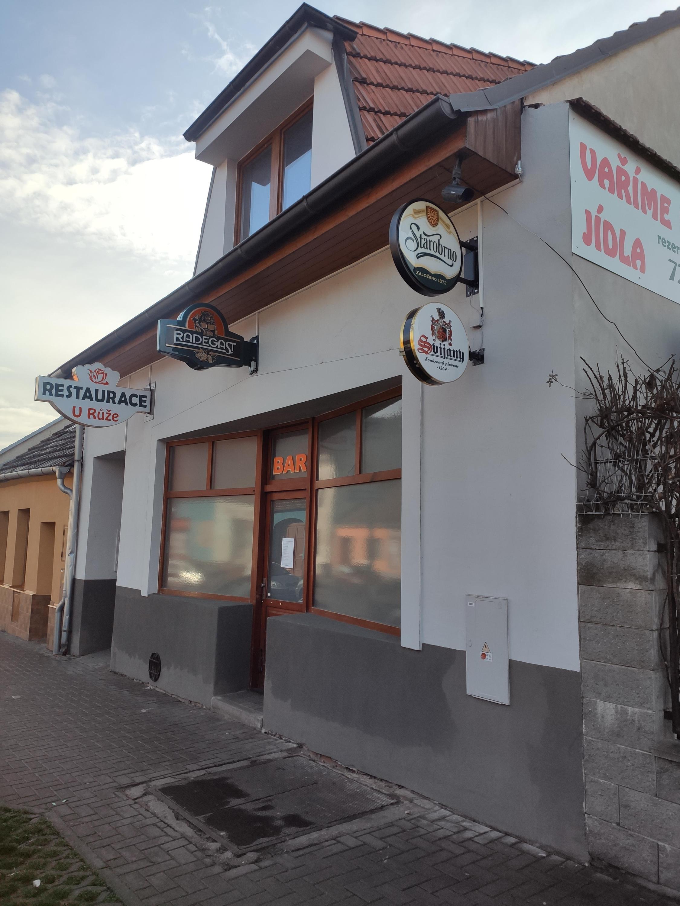 Restaurace U Růže foto 2