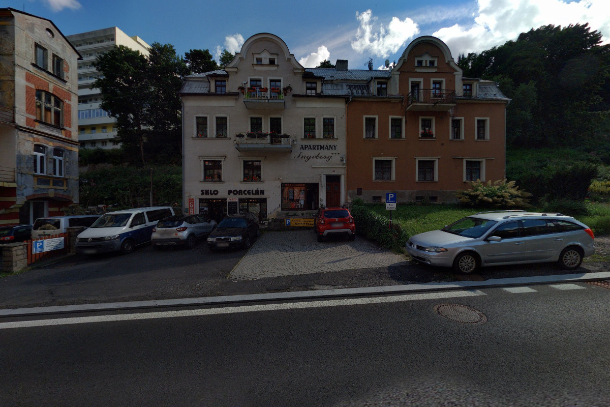 Sklo-Porcelán Štiková