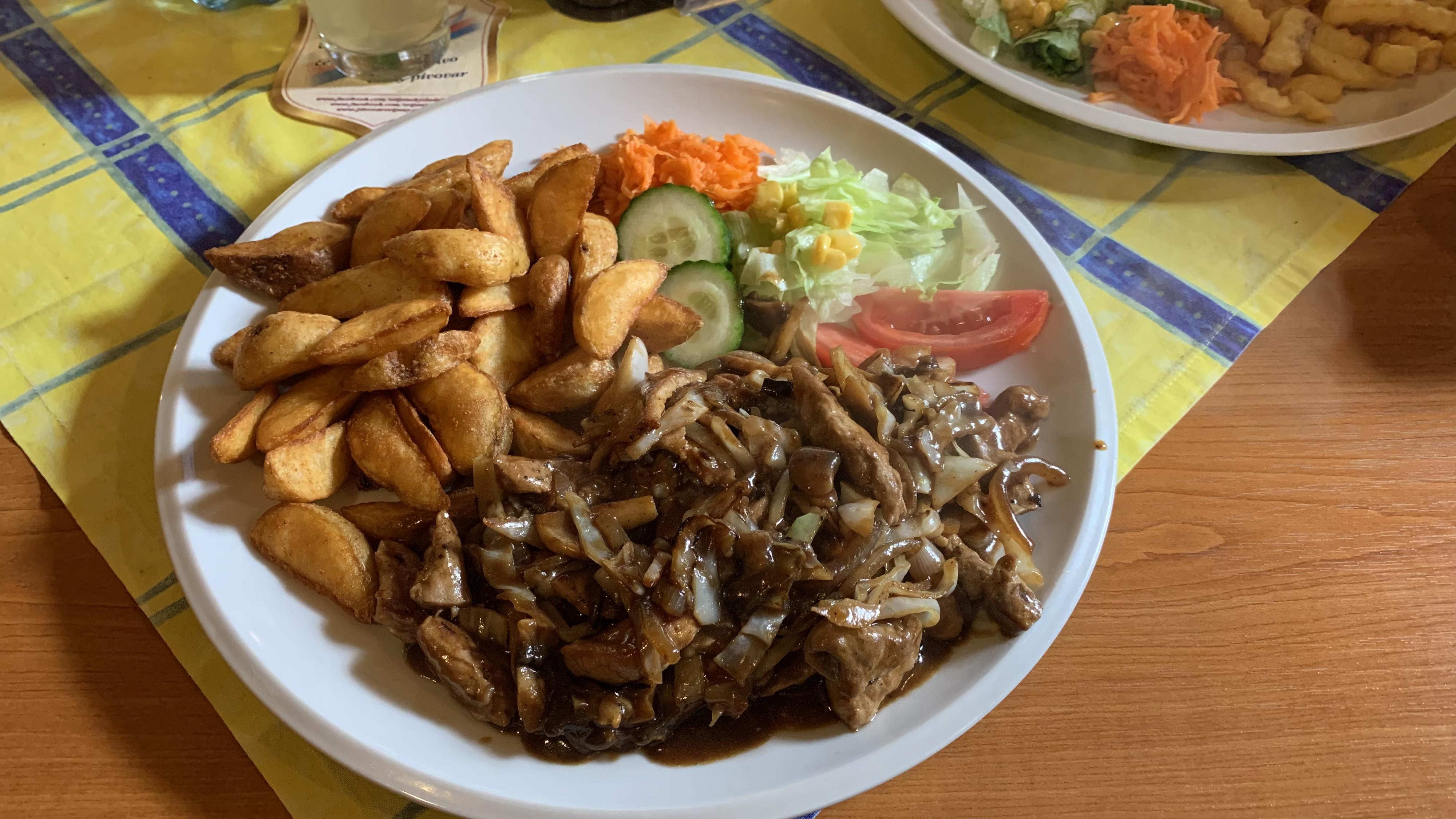 Restaurace U Pyrámu foto 4