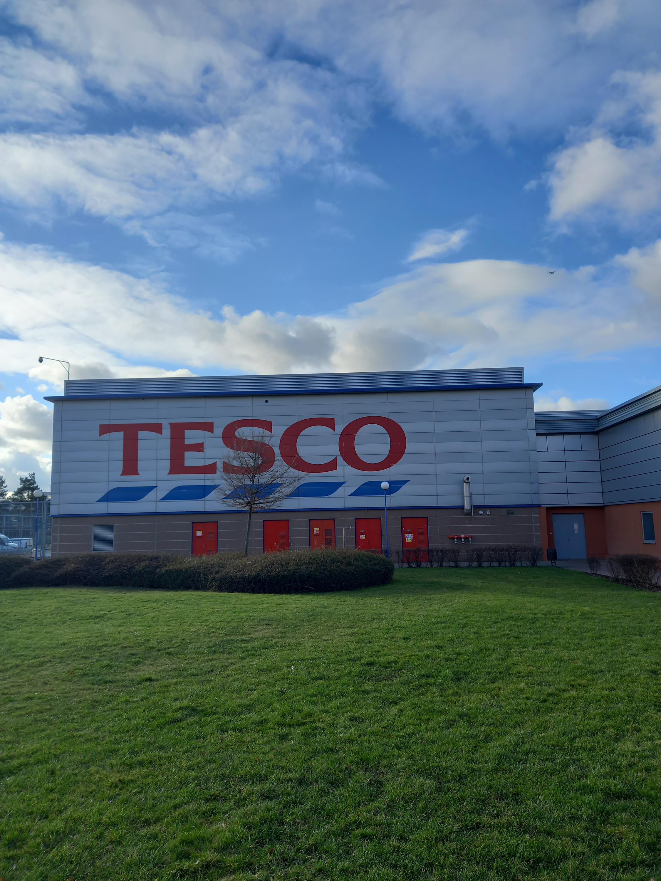 Tesco foto 4