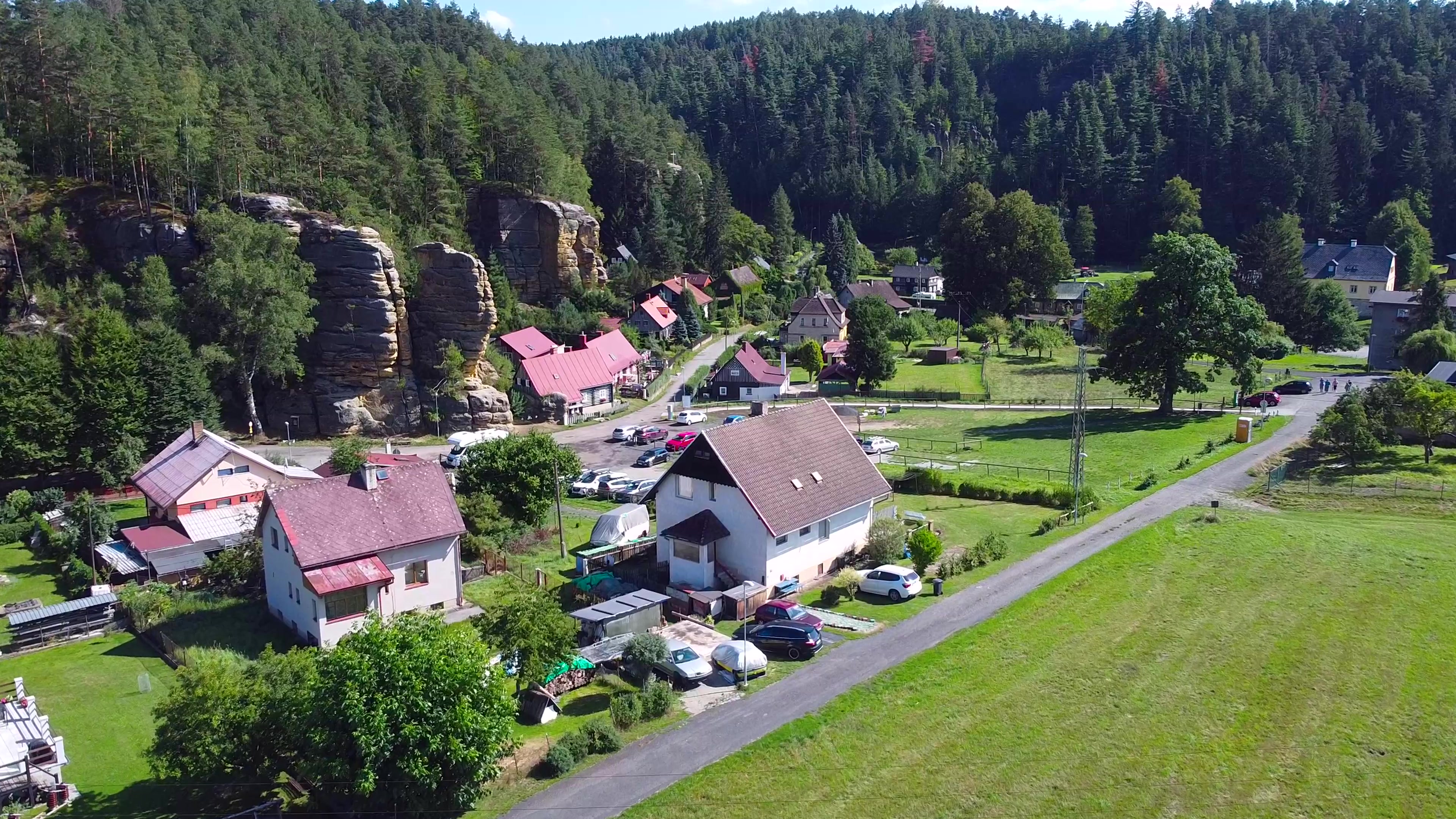 Reality office Jana Vojtíšková foto 2 (náhled videa)