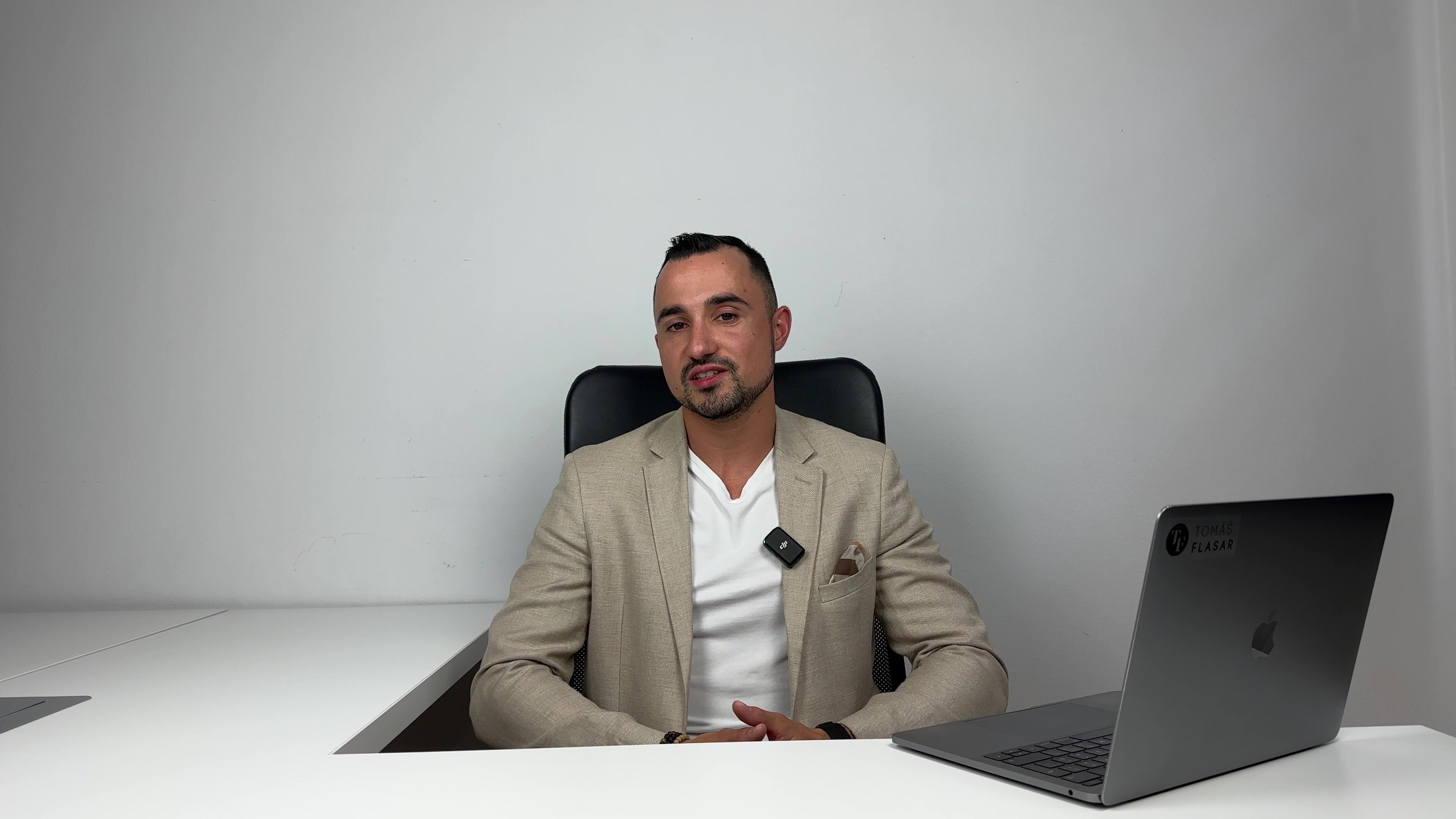 Ing. Tomáš Flasar - Hypoteční a finanční poradce foto 2 (náhled videa)