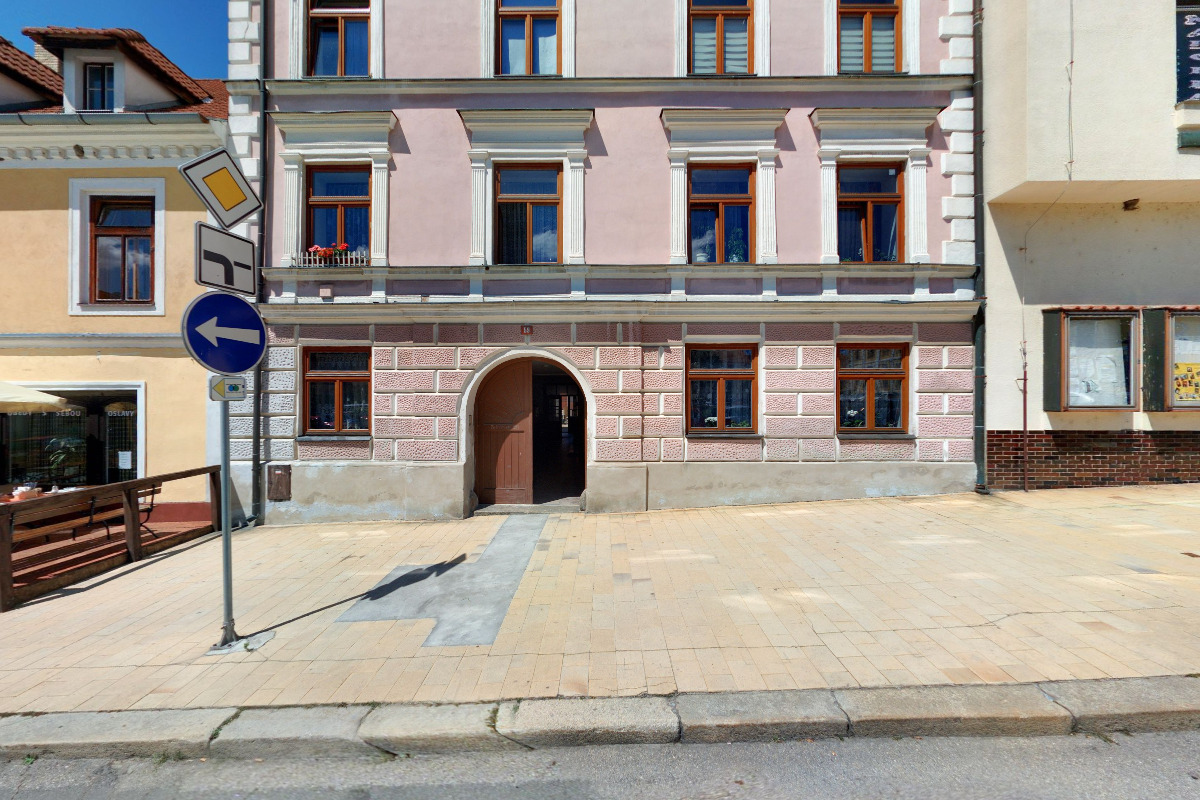 Martin Smrčka - autolakovna